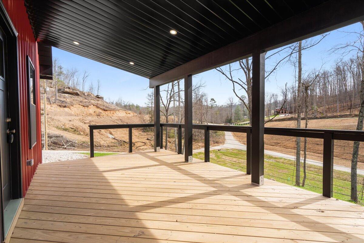87 Storm Road Property Photo 7
