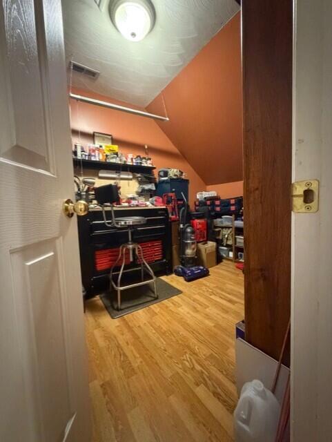 42 May Street Property Photo 23