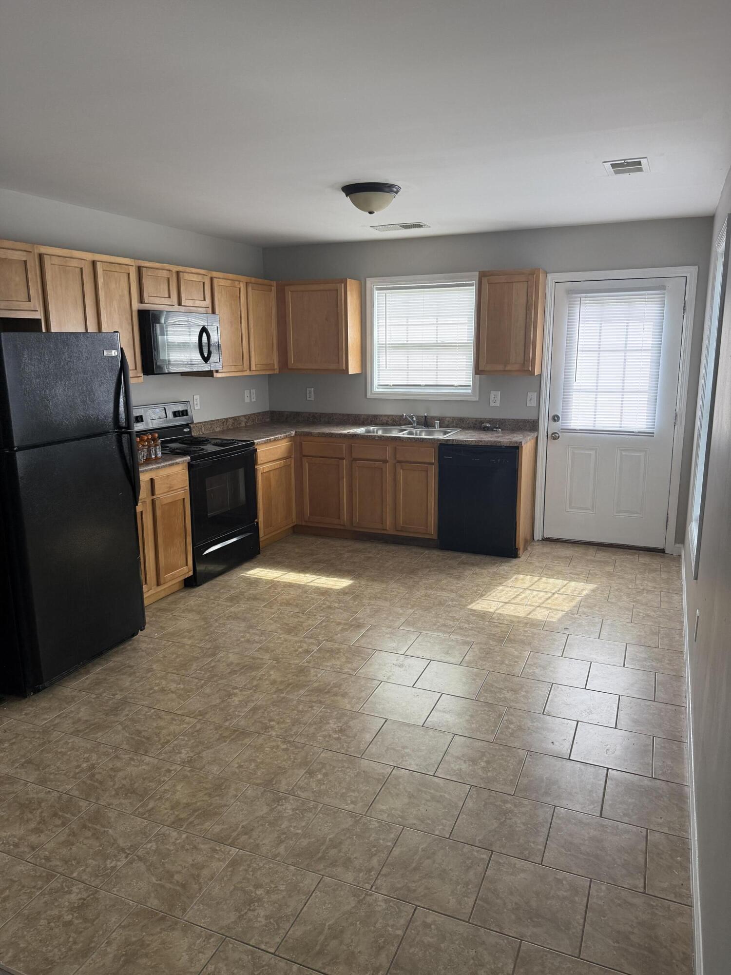 8003 Wilburn Way Property Photo 5