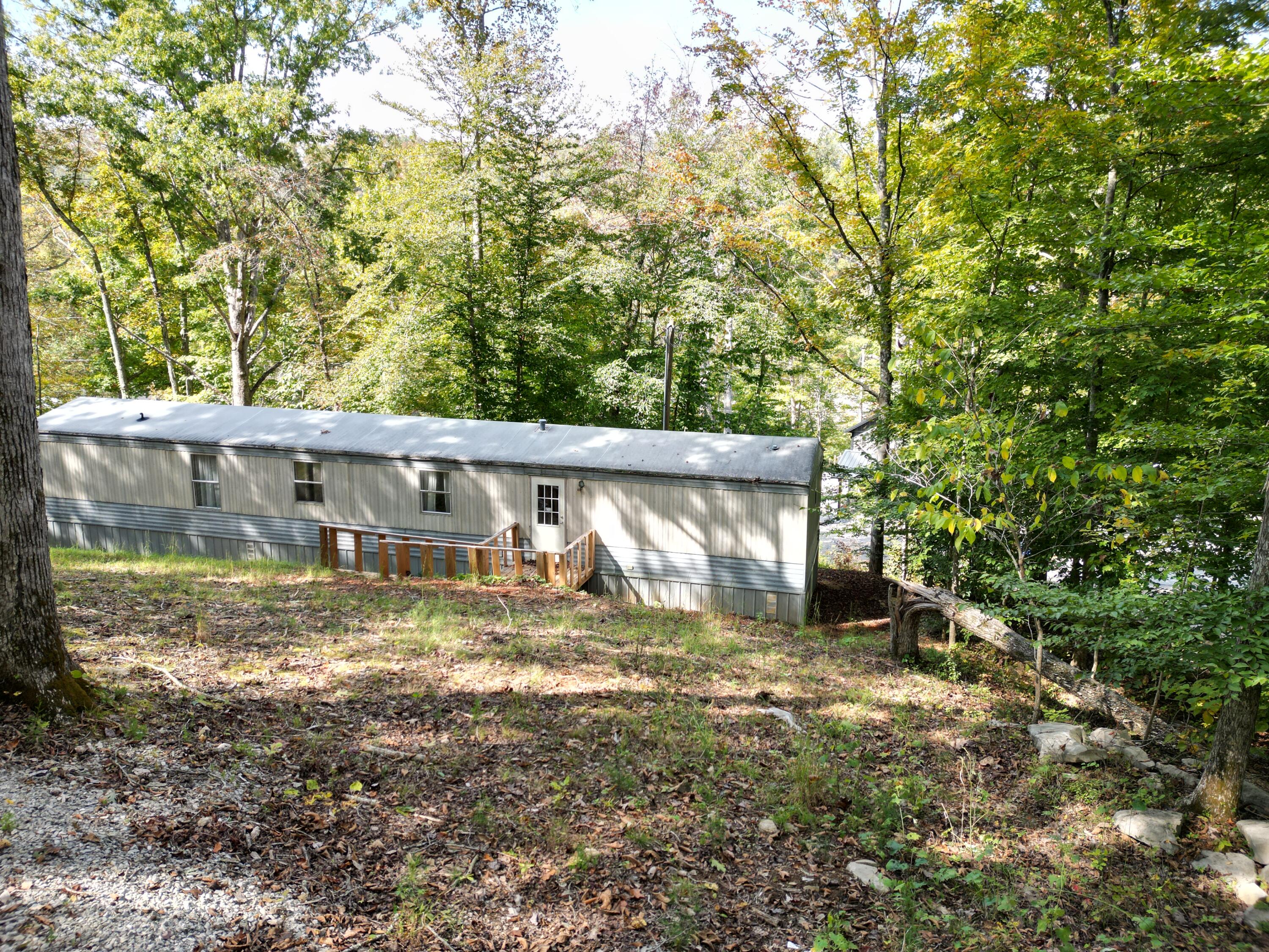 460 N Lake Drive Property Photo 4