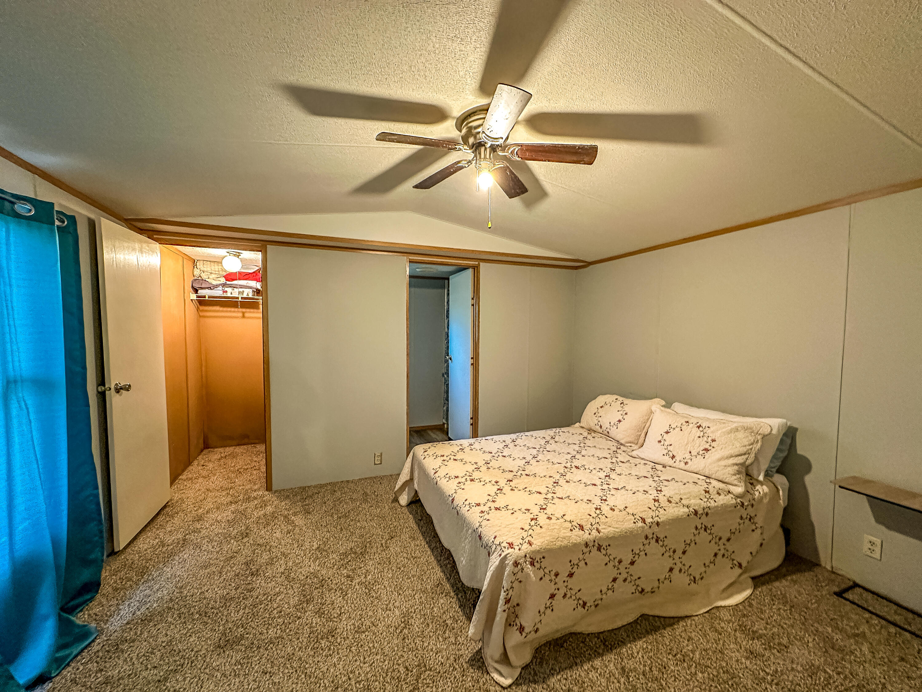 460 N Lake Drive Property Photo 28
