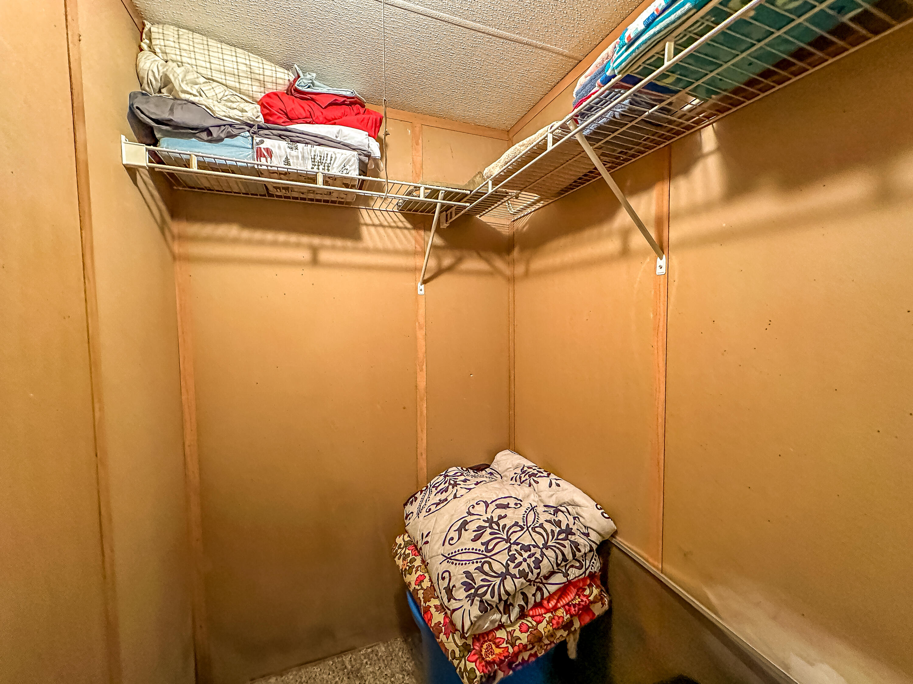 460 N Lake Drive Property Photo 30