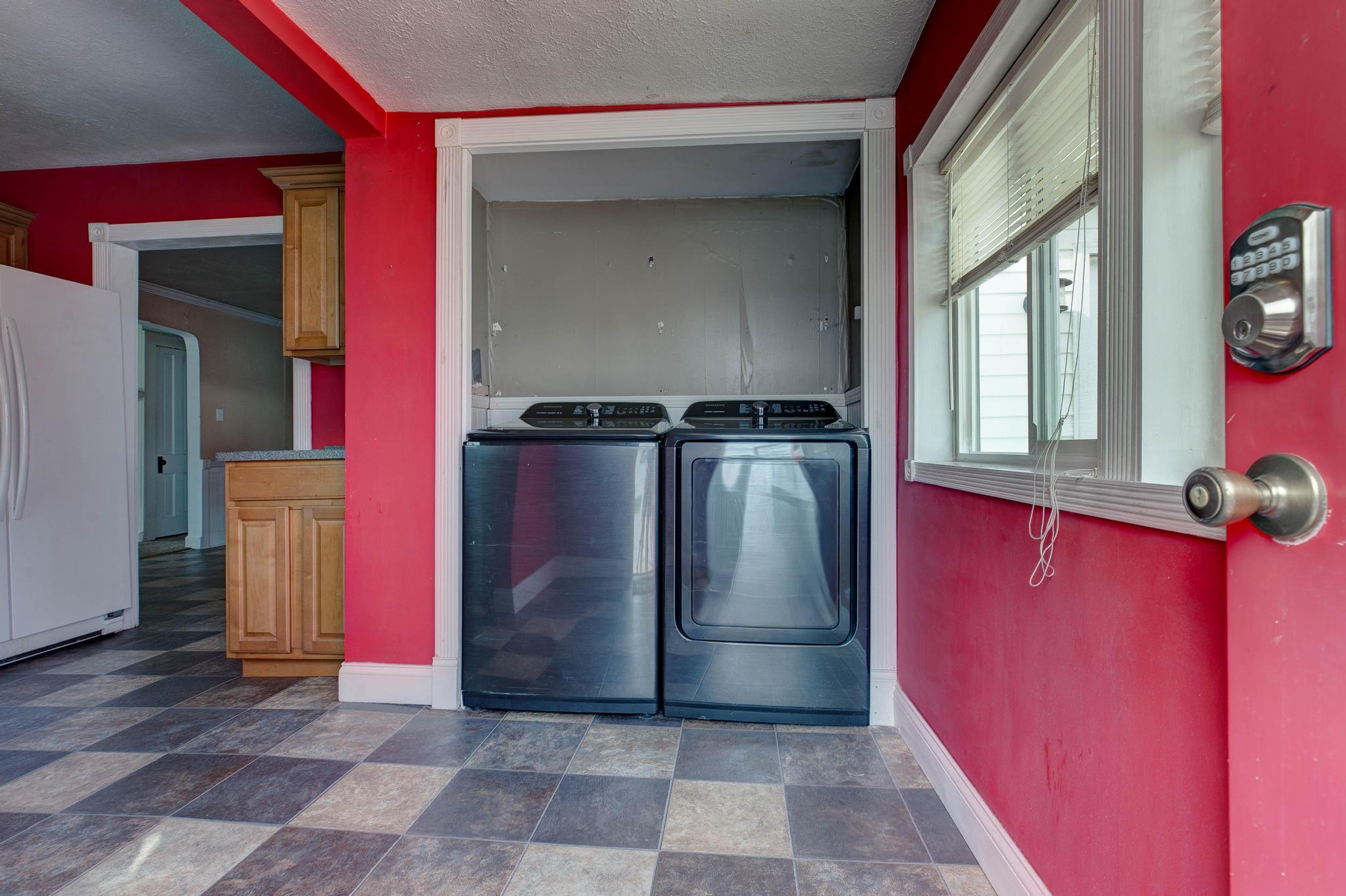 111 Highland Drive Property Photo 14