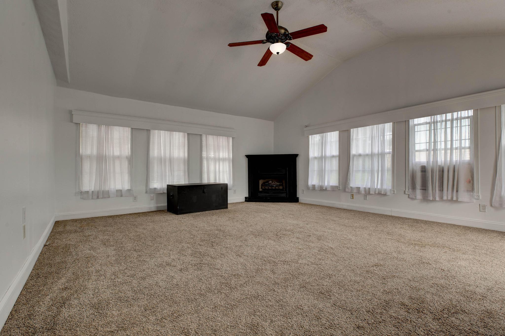 111 Highland Drive Property Photo 15