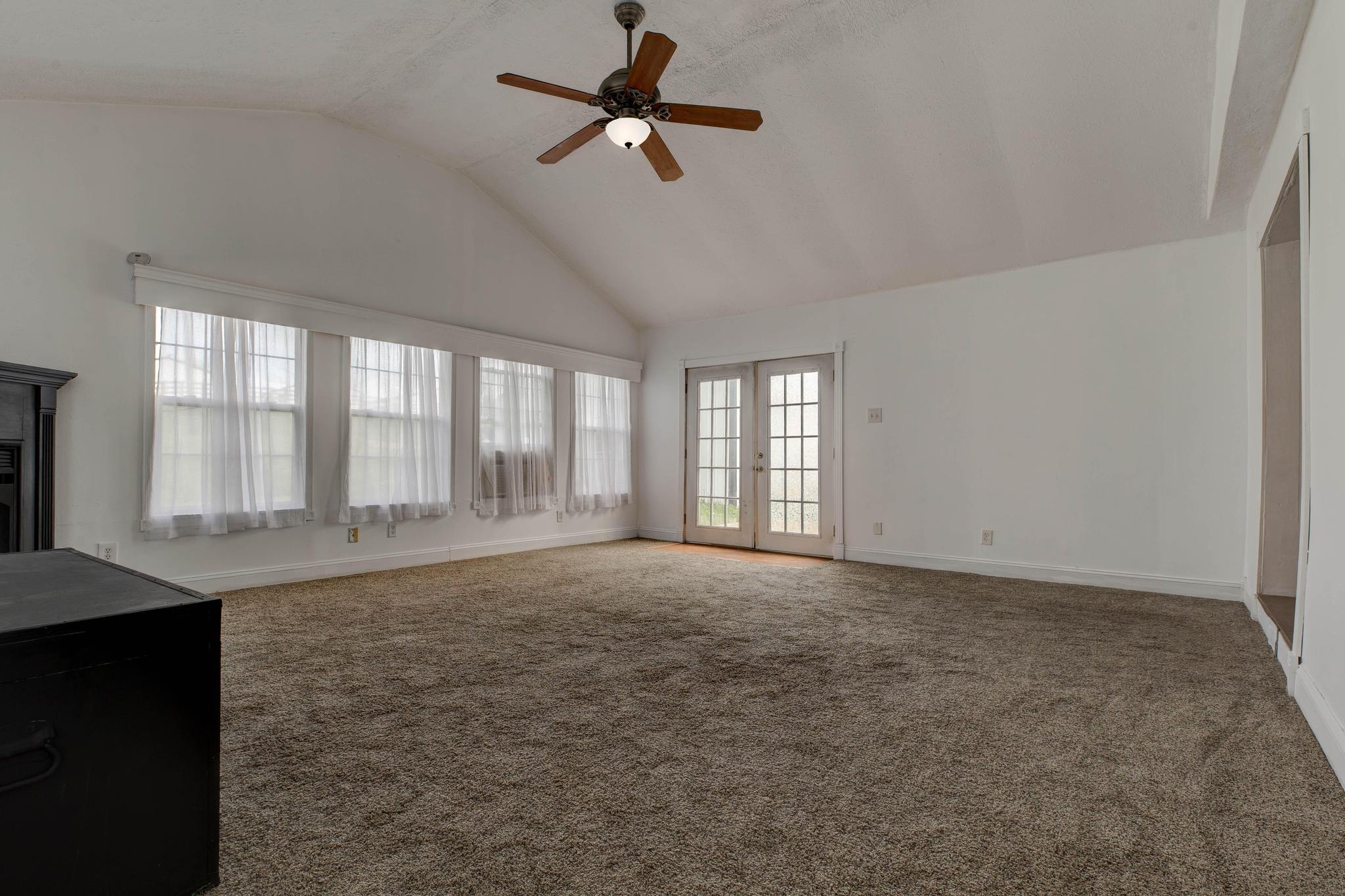111 Highland Drive Property Photo 16