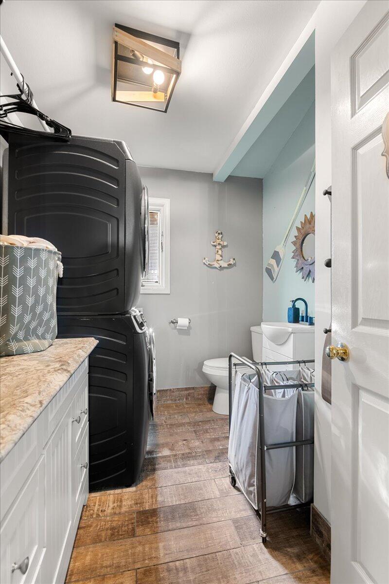 1211 Forest Cir Drive Property Photo 10
