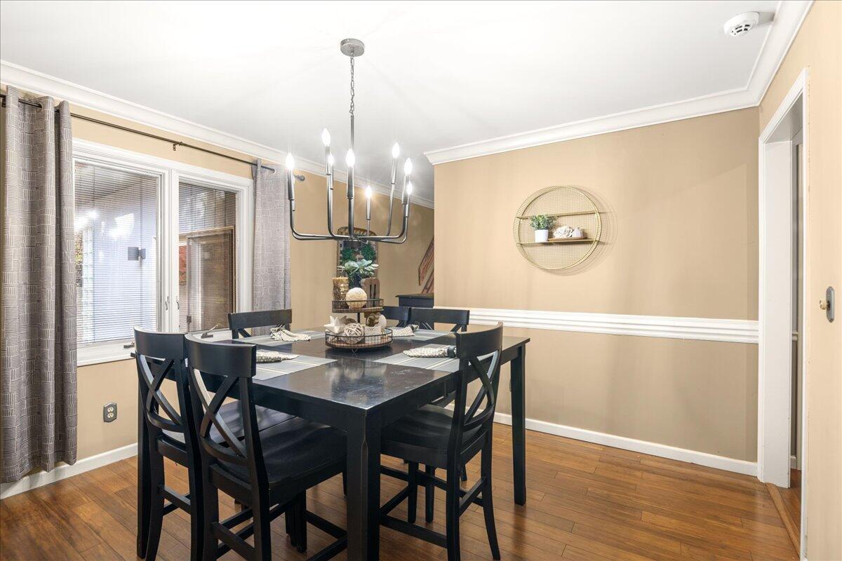1211 Forest Cir Drive Property Photo 12