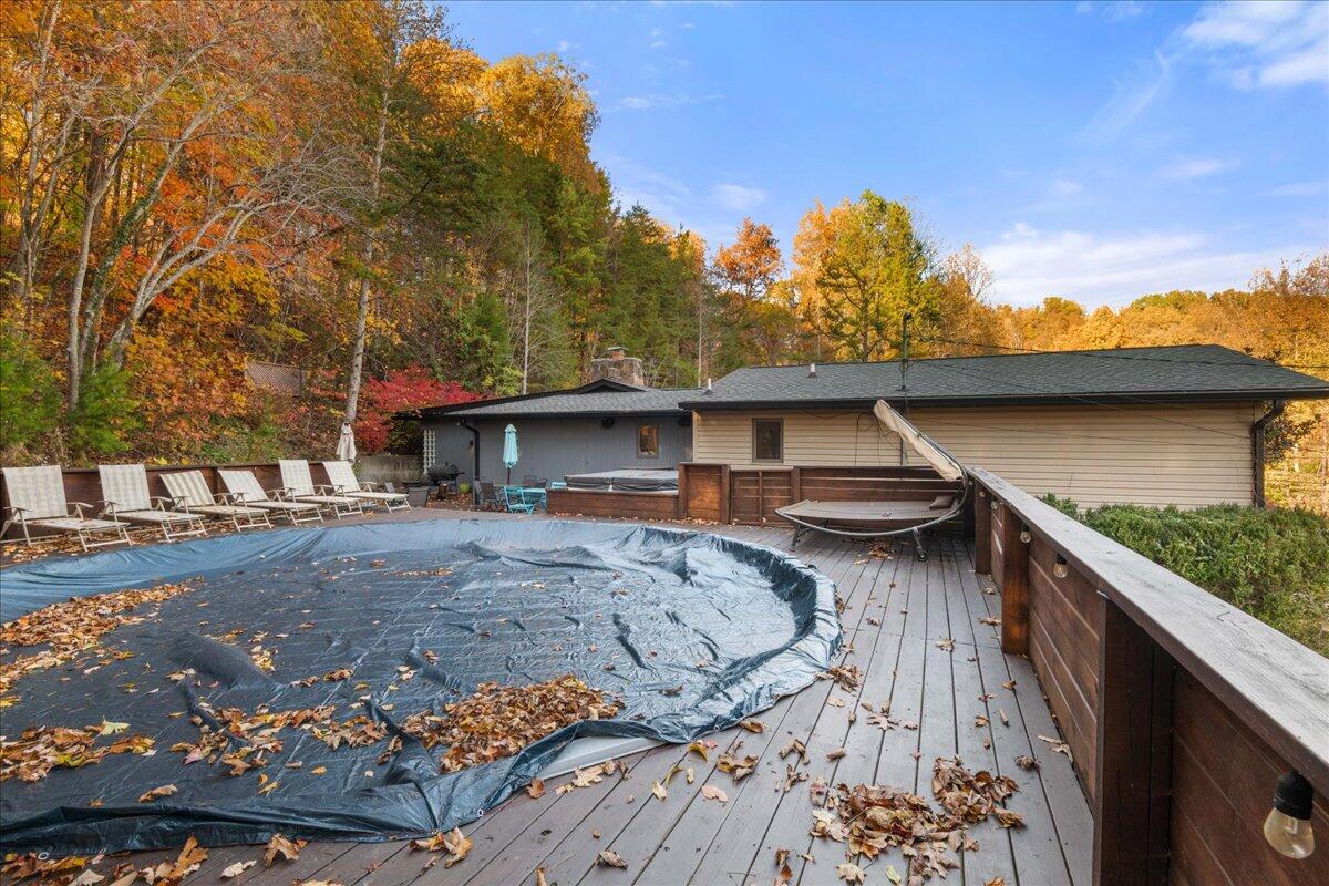 1211 Forest Cir Drive Property Photo 48