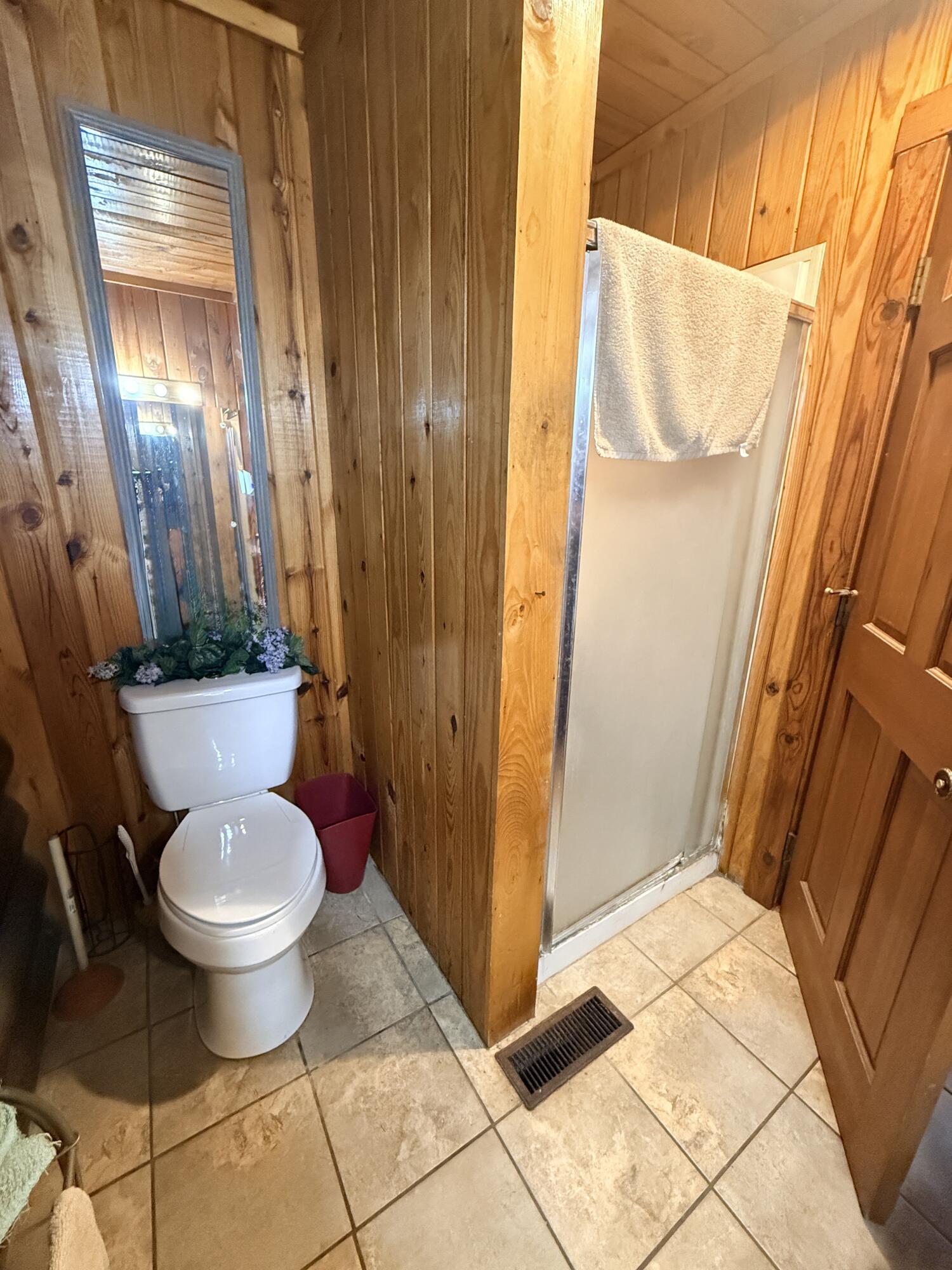 2006 Longview Drive Property Photo 18