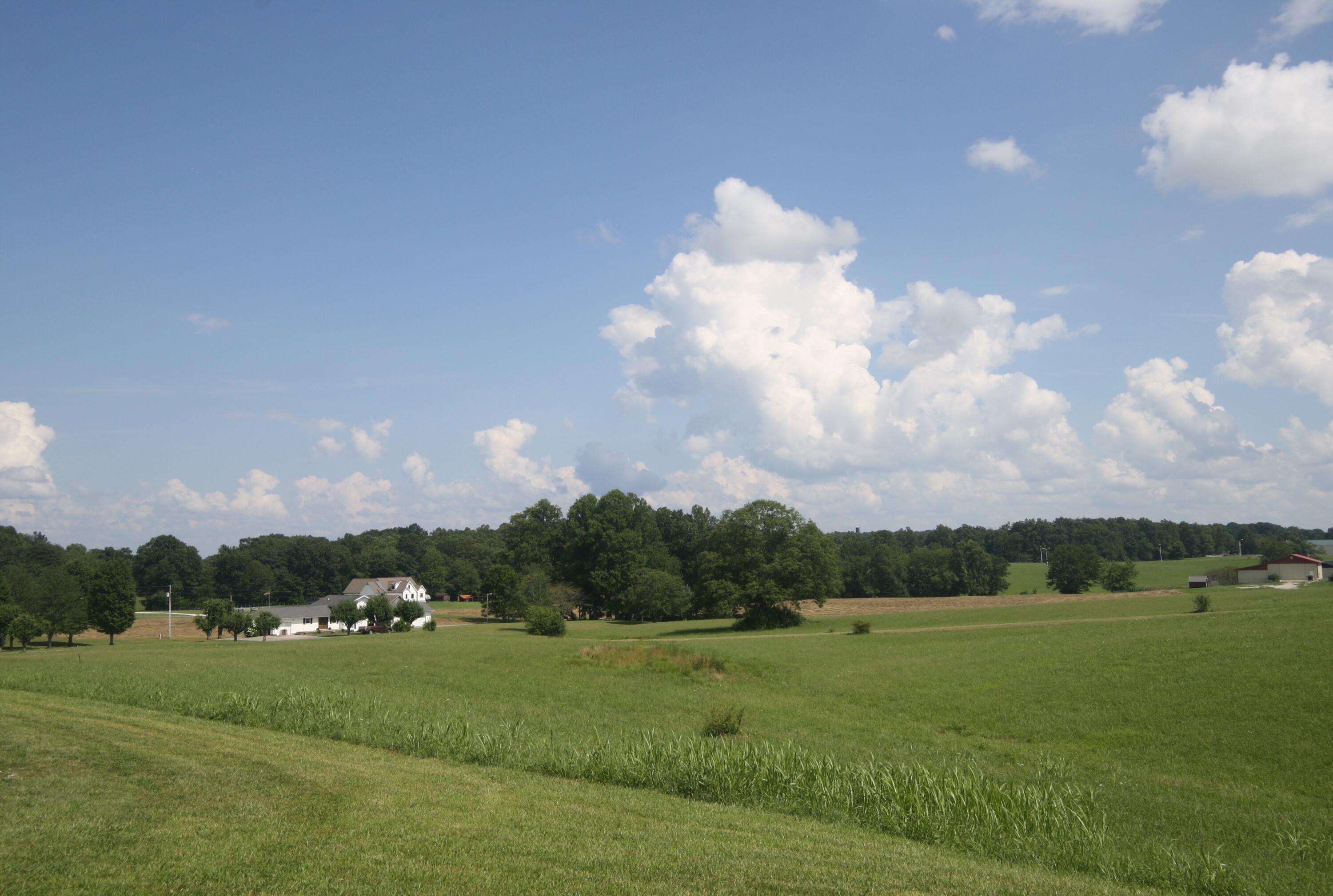 5 S State Highway 290 Property Photo 4