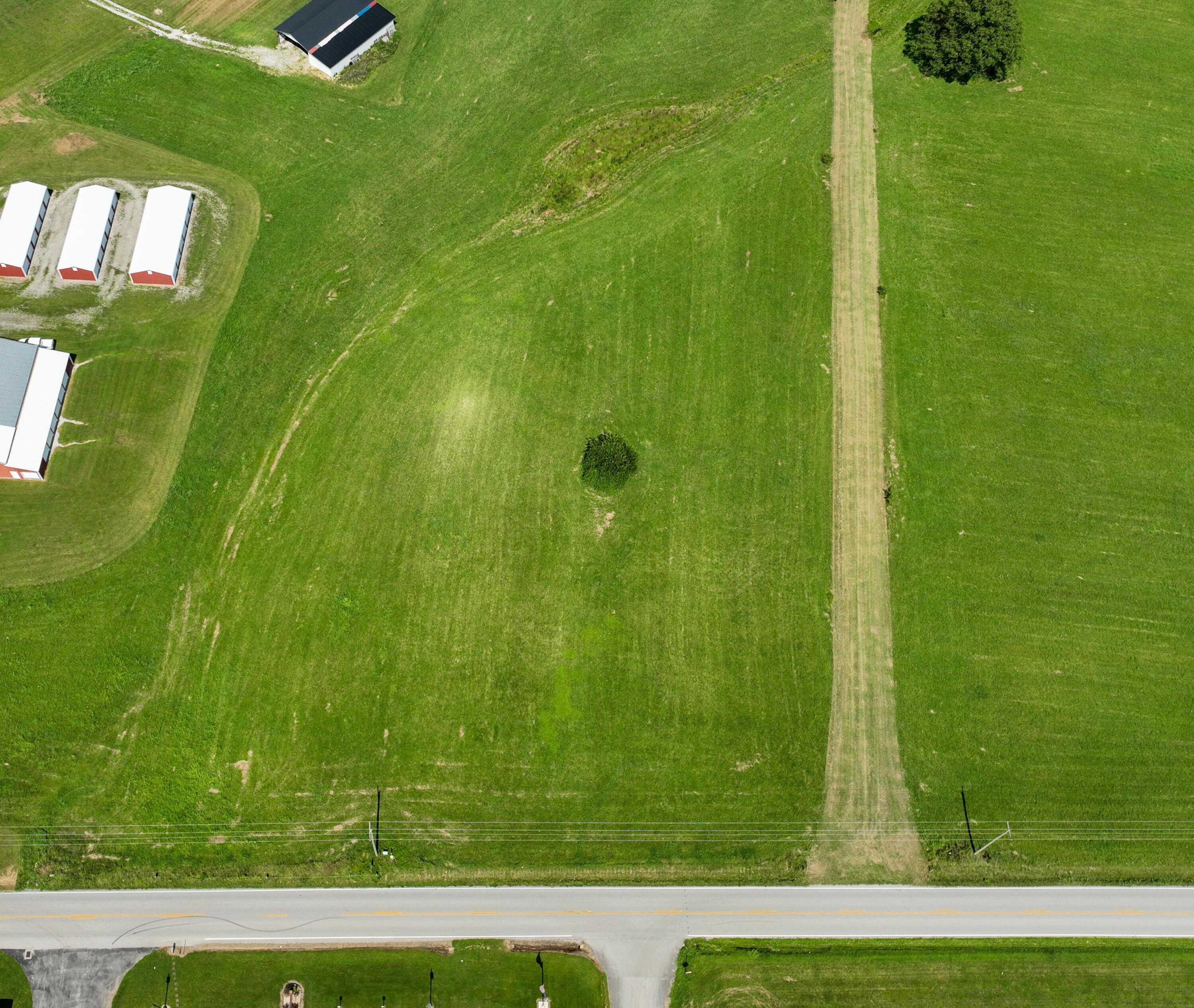 5 S State Highway 290 Property Photo 16