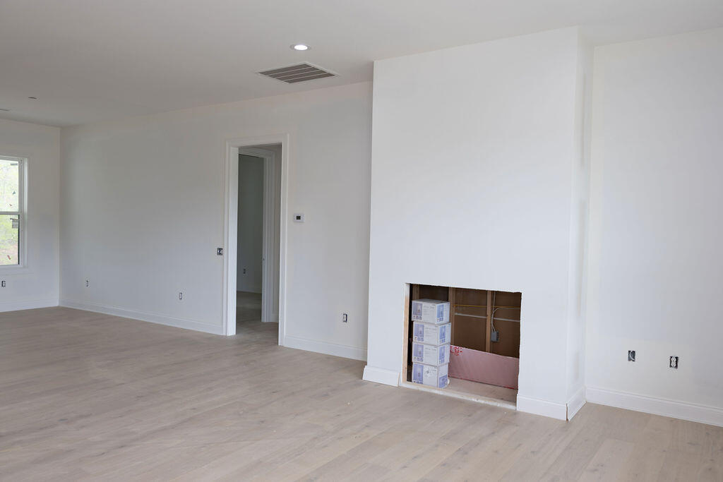 35 Stonecrest Street Property Photo 8