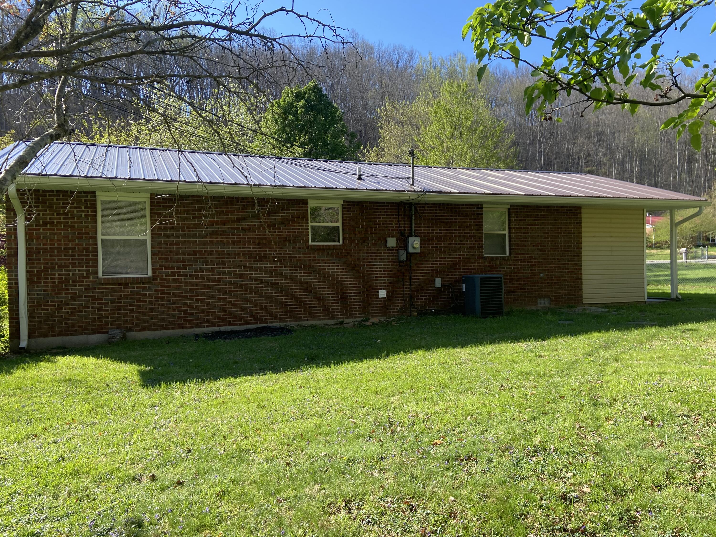 326 Pleasant Valley Road Property Photo 16