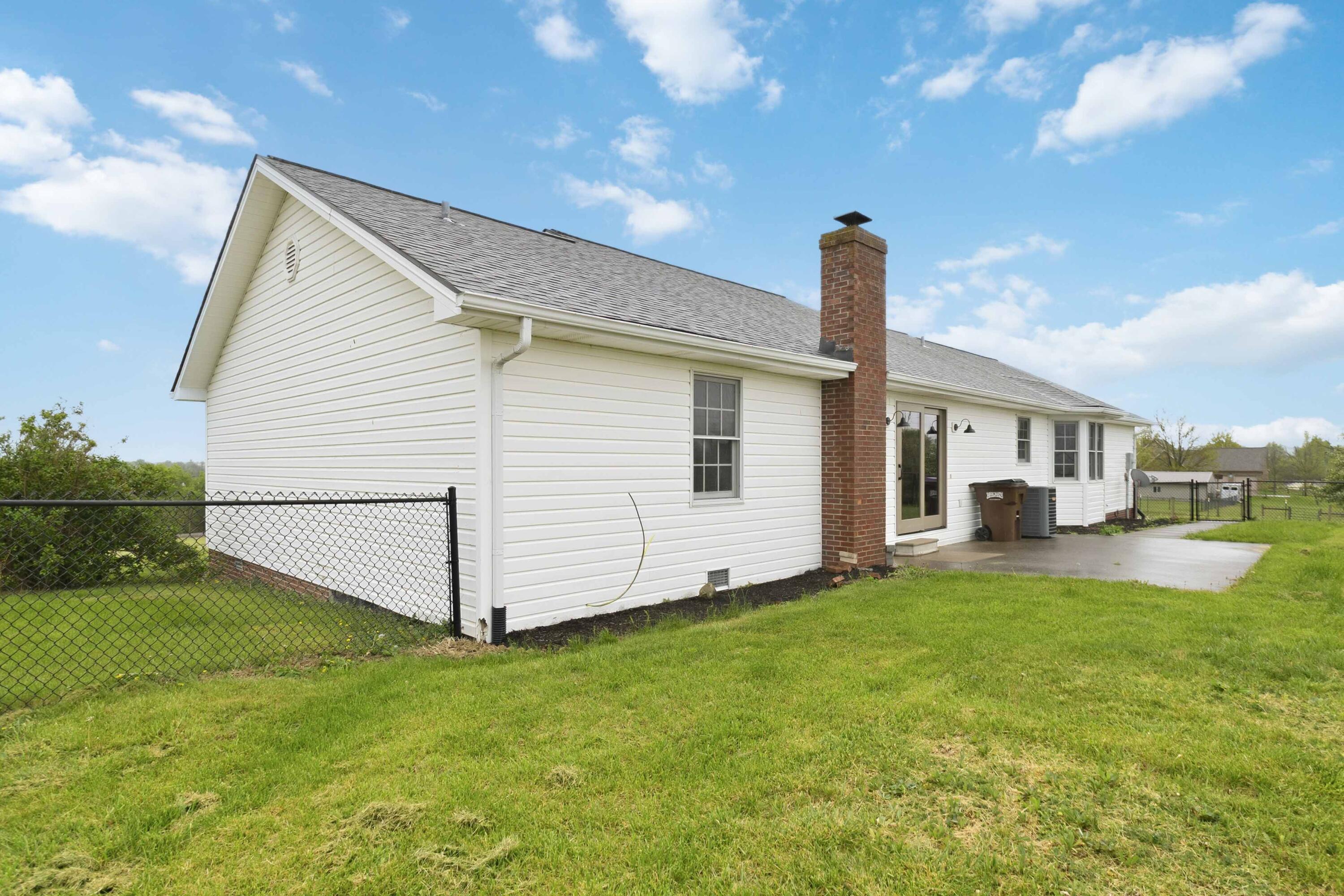 41 Tuggle Road Property Photo 3