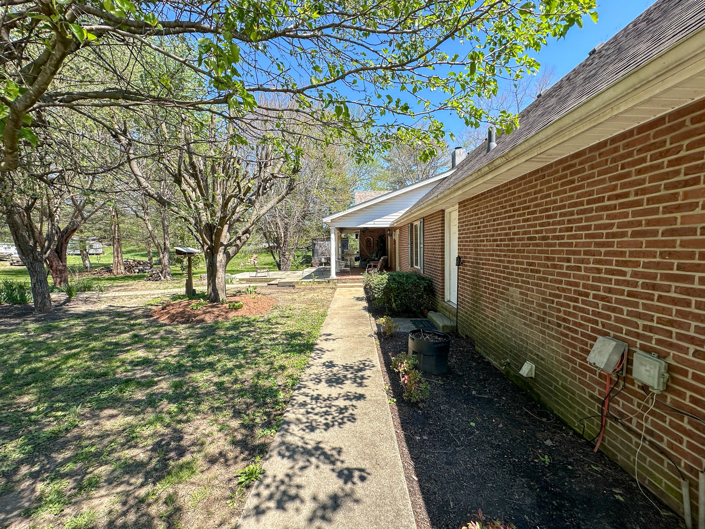 5686 Slate Lick Road 5686 Property Photo 7