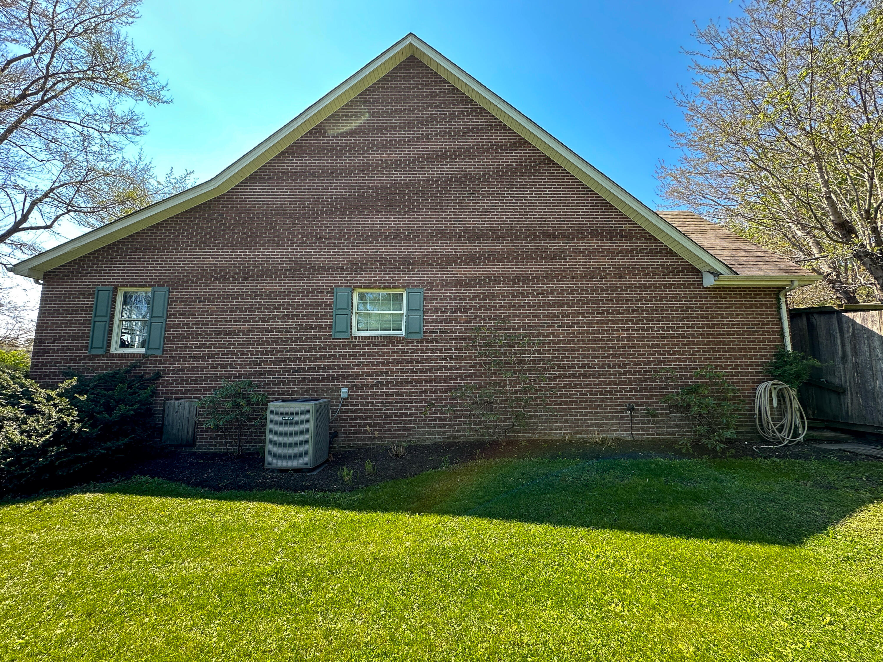 5686 Slate Lick Road 5686 Property Photo 14