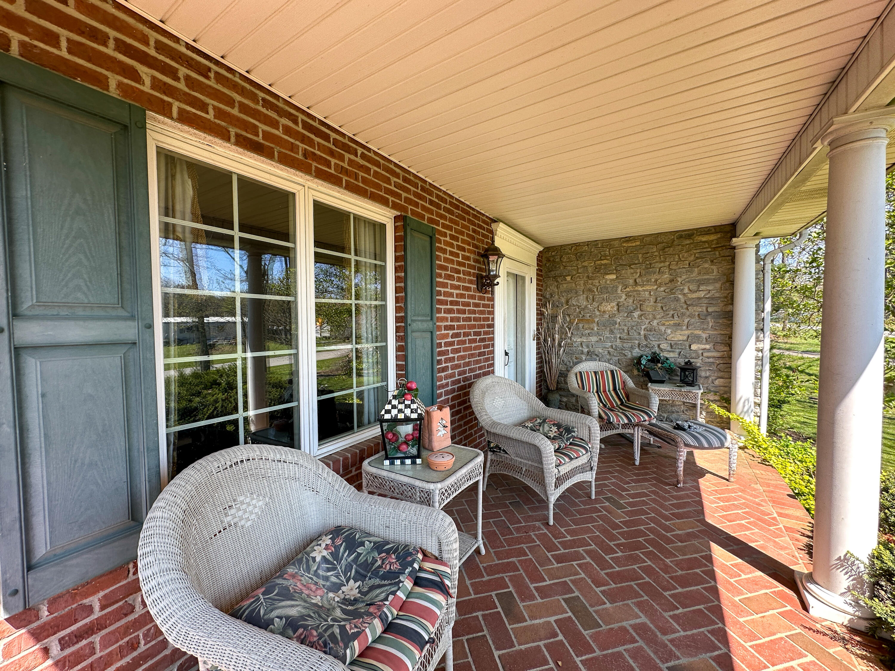 5686 Slate Lick Road 5686 Property Photo 15