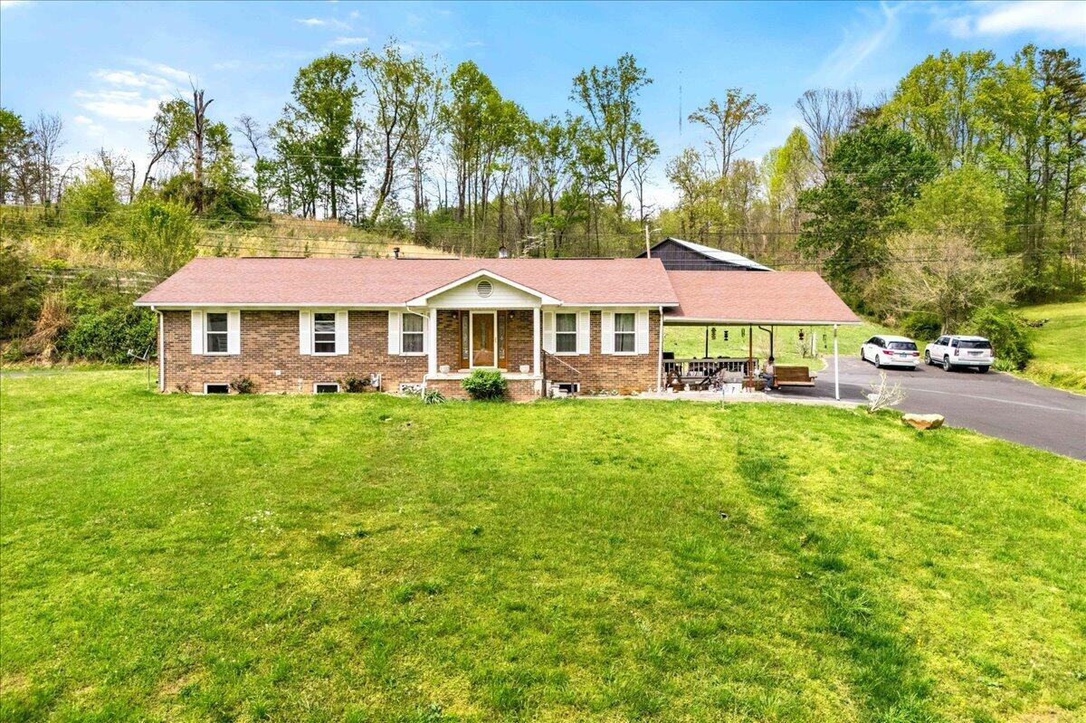 2922 State Highway 1232 Property Photo 1