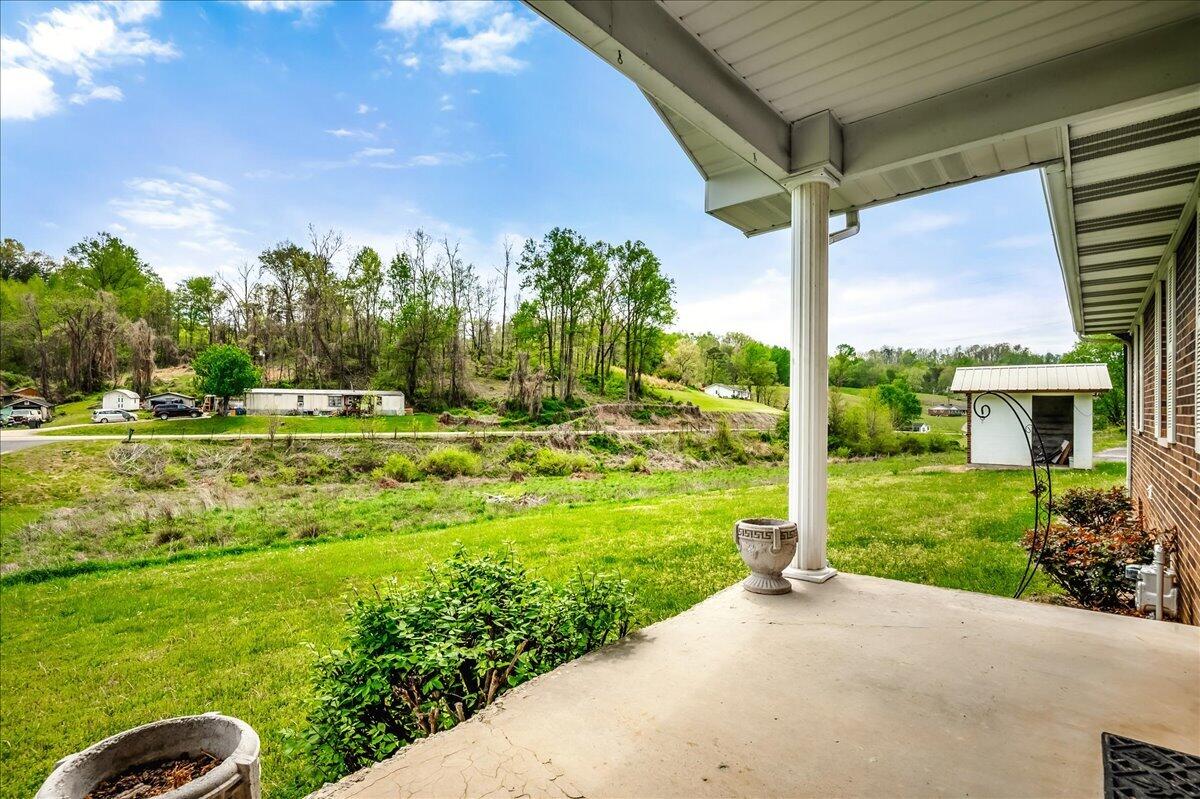 2922 State Highway 1232 Property Photo 5