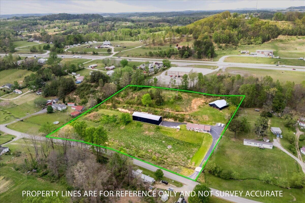 2922 State Highway 1232 Property Photo 35