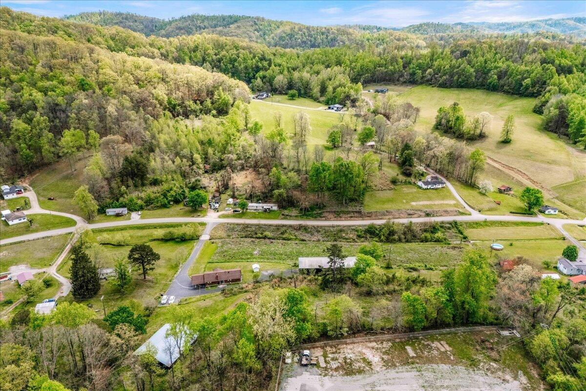 2922 State Highway 1232 Property Photo 38