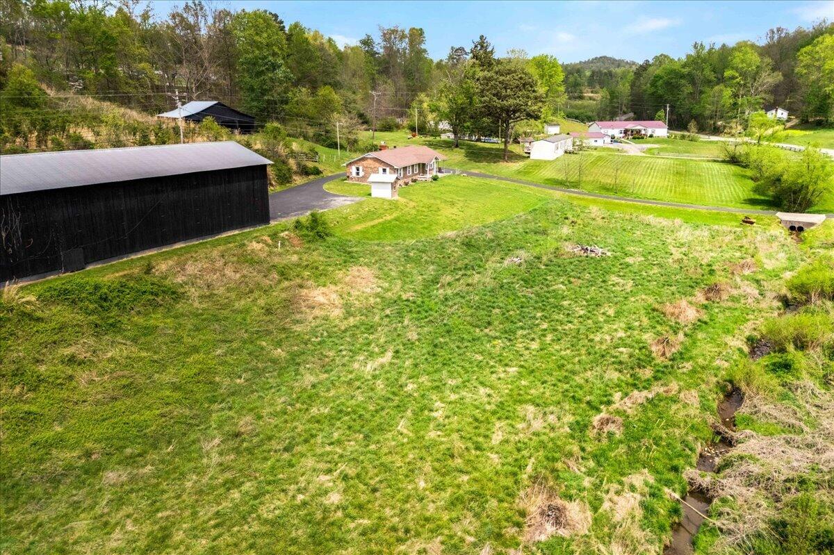 2922 State Highway 1232 Property Photo 40