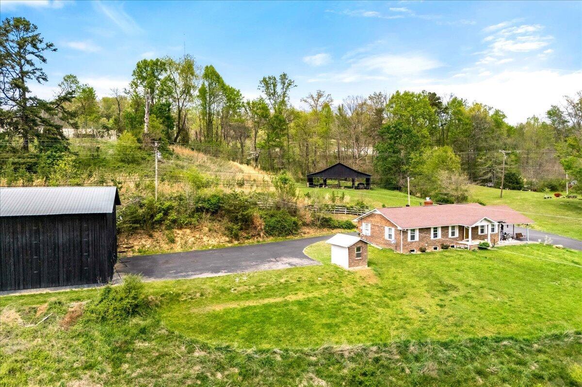 2922 State Highway 1232 Property Photo 44