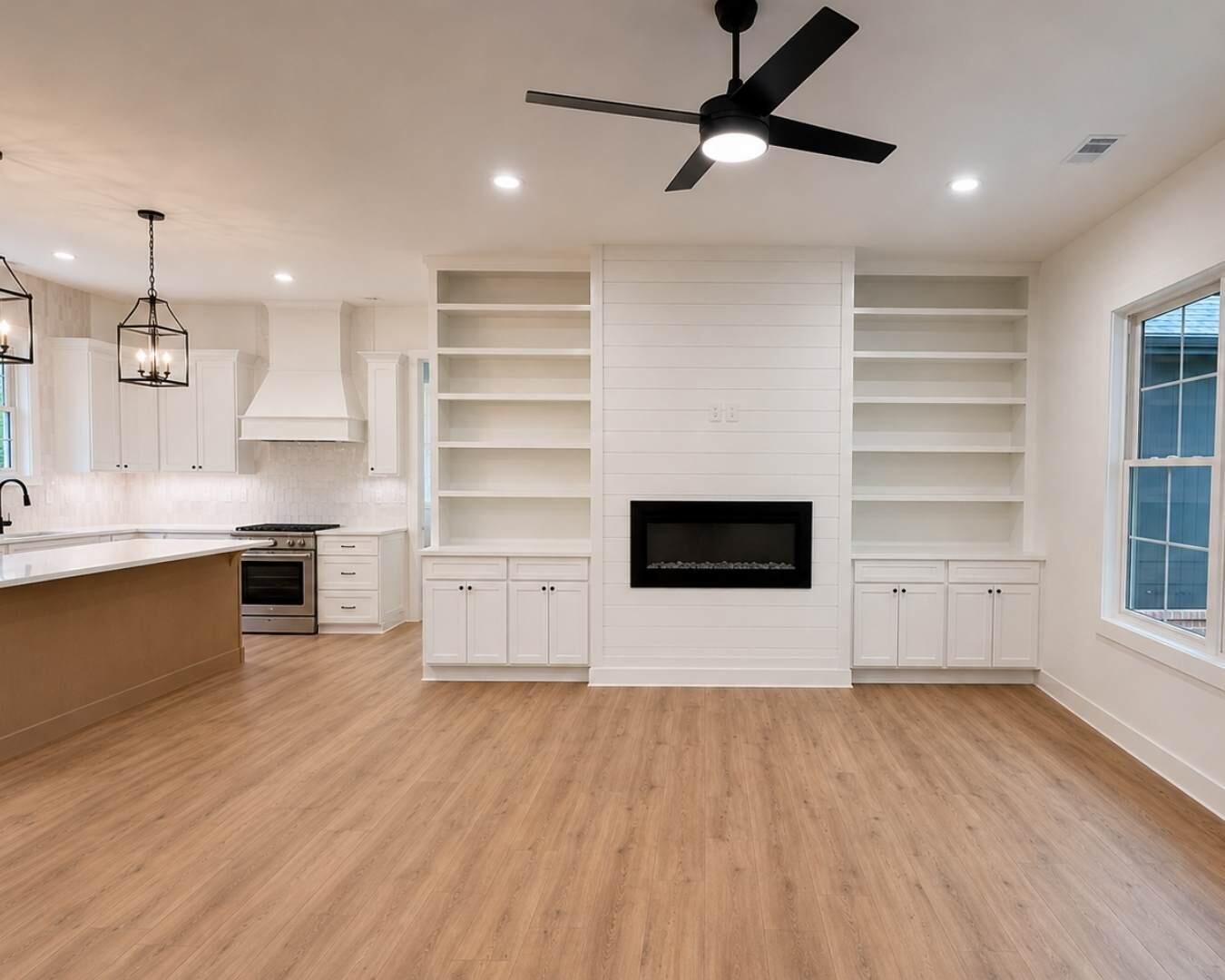 106 Sena Way Property Photo 3