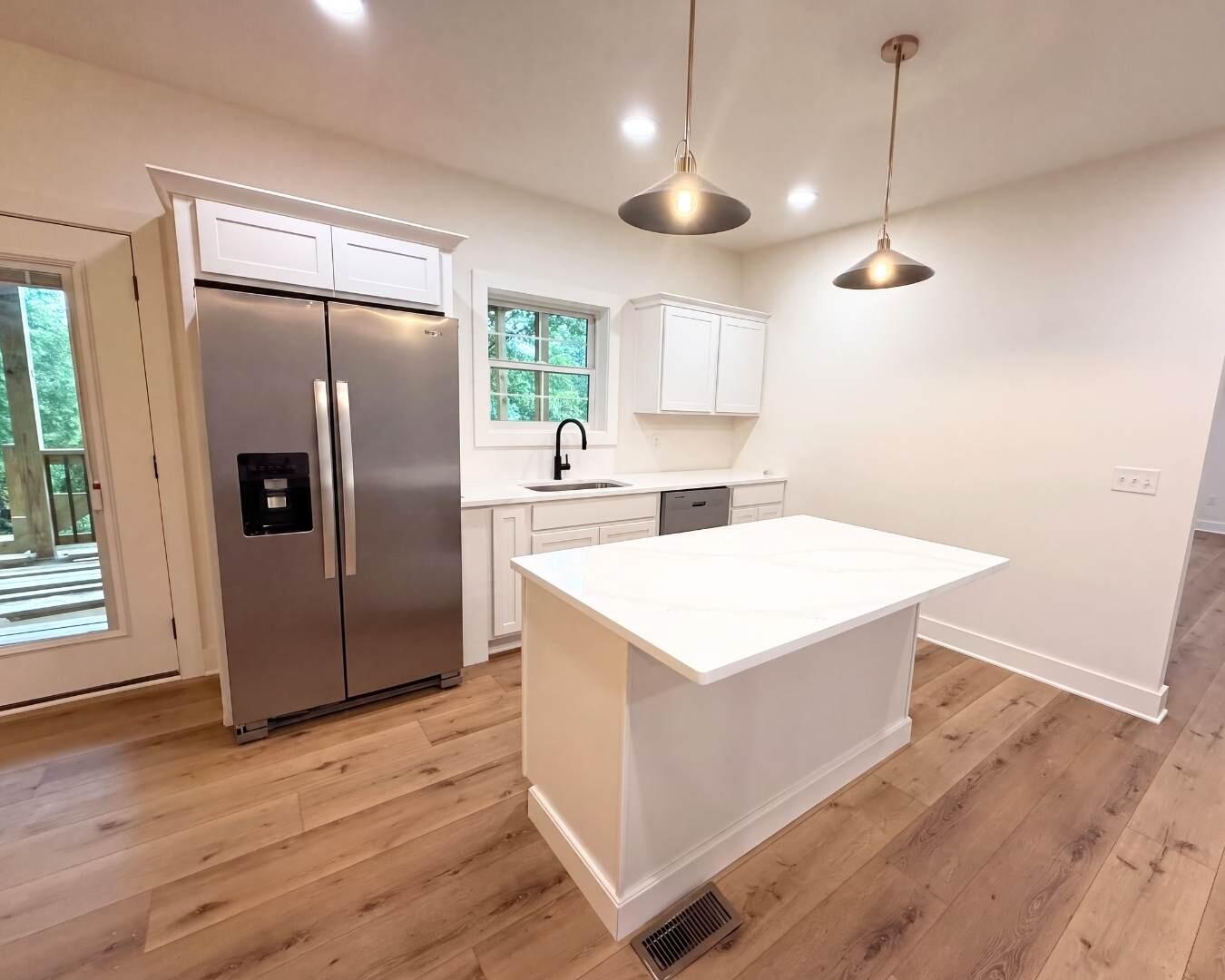 106 Sena Way Property Photo 13