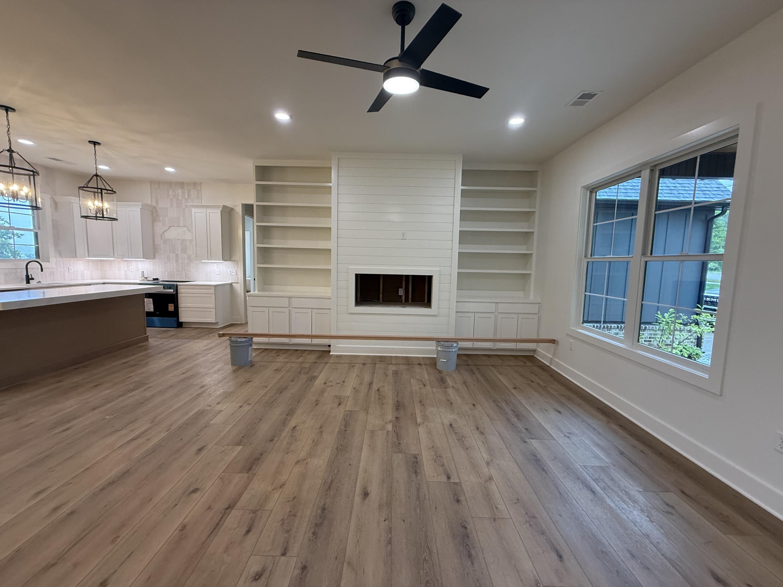106 Sena Way Property Photo 28