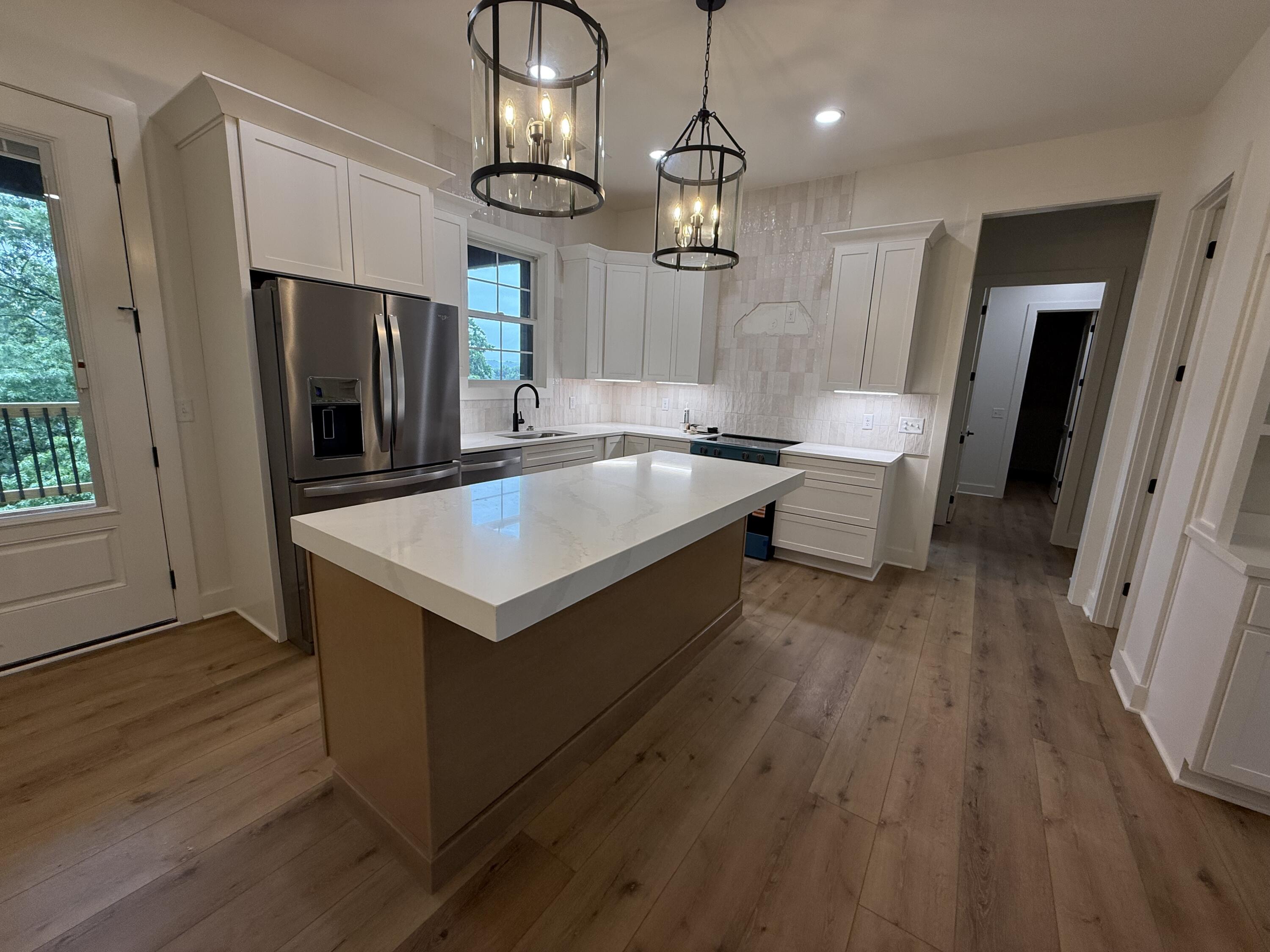 106 Sena Way Property Photo 31