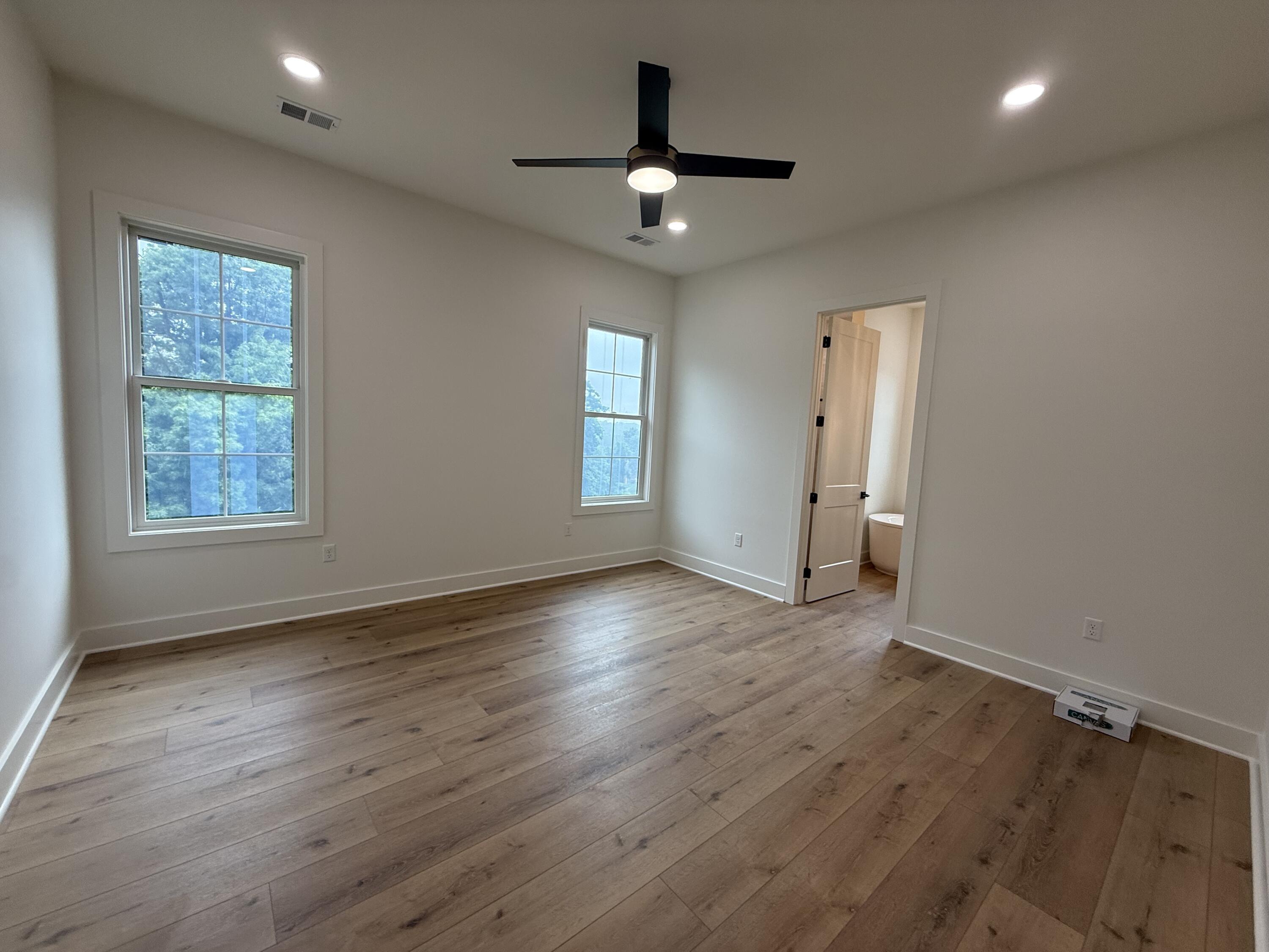 106 Sena Way Property Photo 36