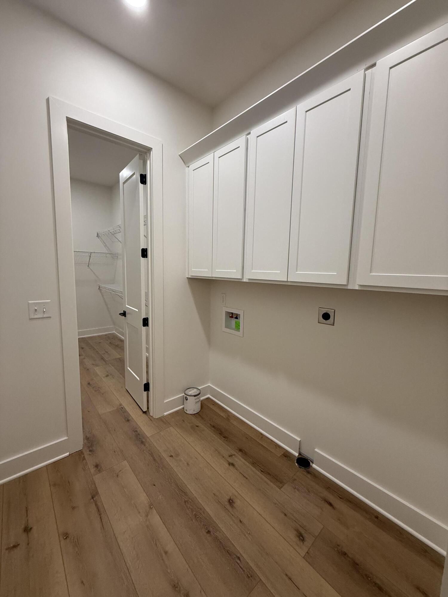 106 Sena Way Property Photo 42