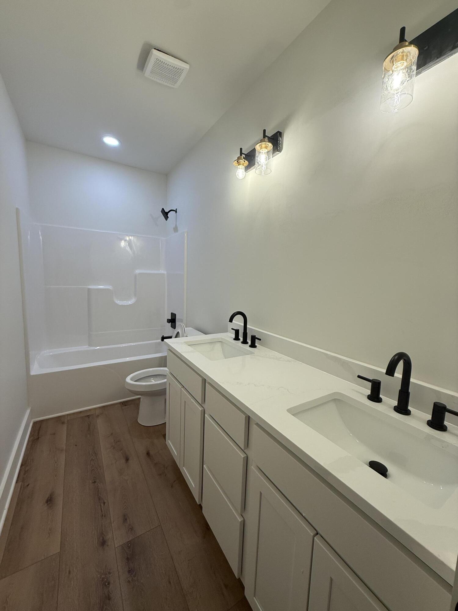 106 Sena Way Property Photo 55