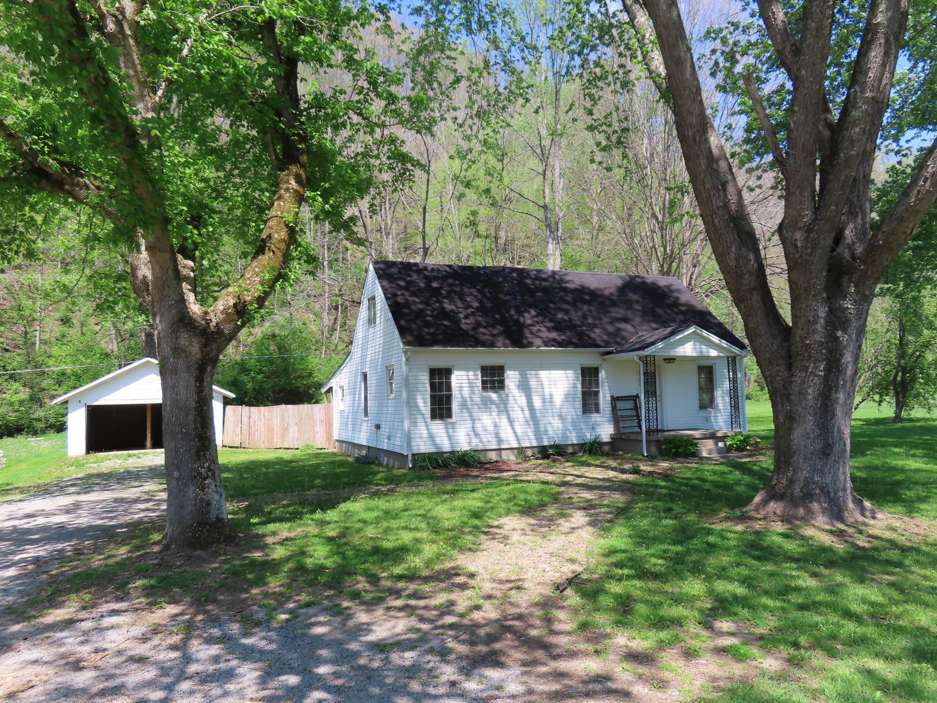 4300 E U.s. 60 Property Photo 1