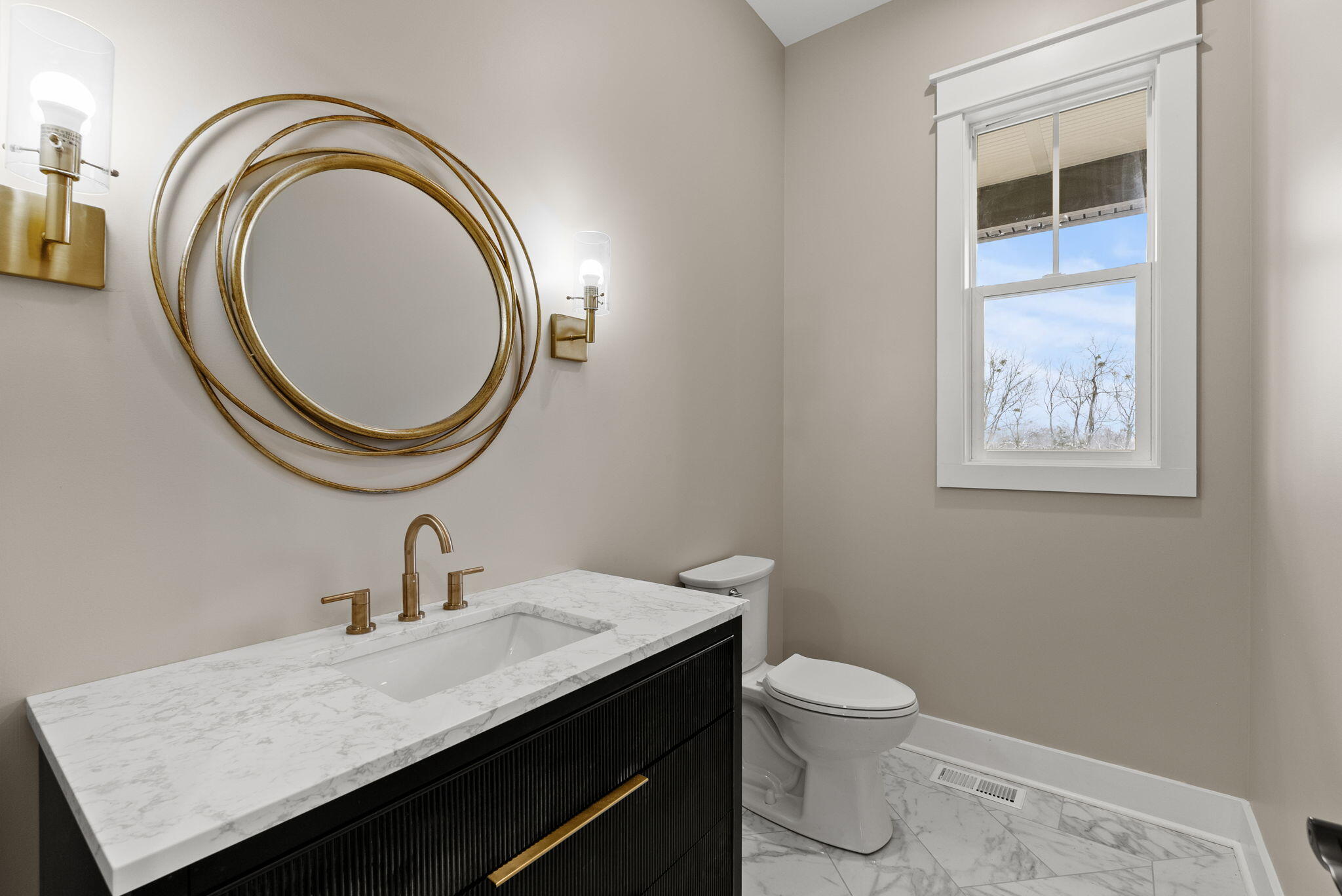 604 Persimmon Ridge Trail Property Photo 29