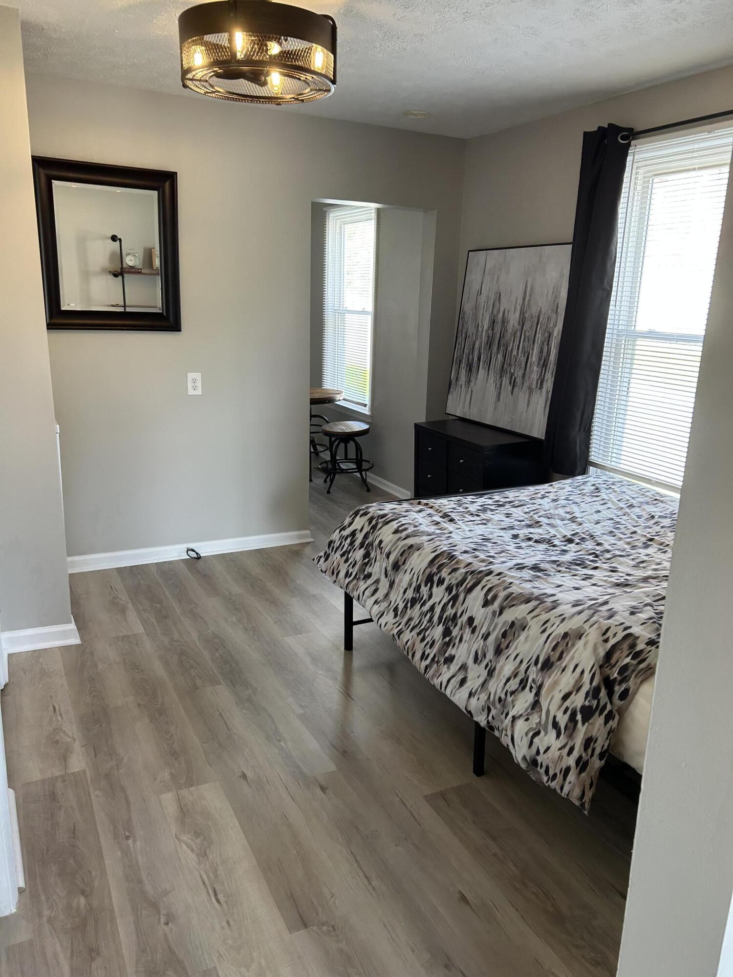 127 Lytle Way Property Photo 17