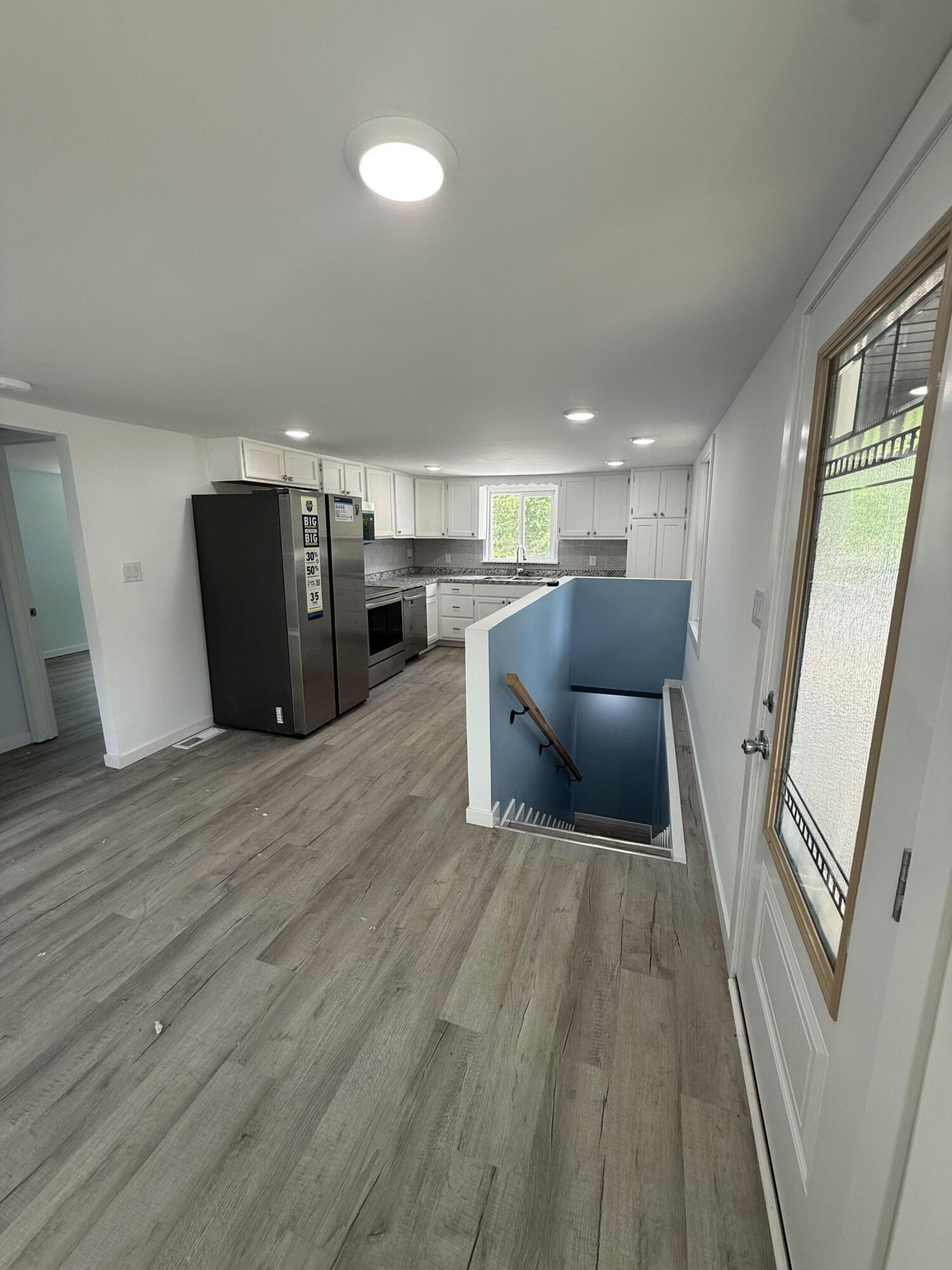 42 Moore Hill Avenue Property Photo 6