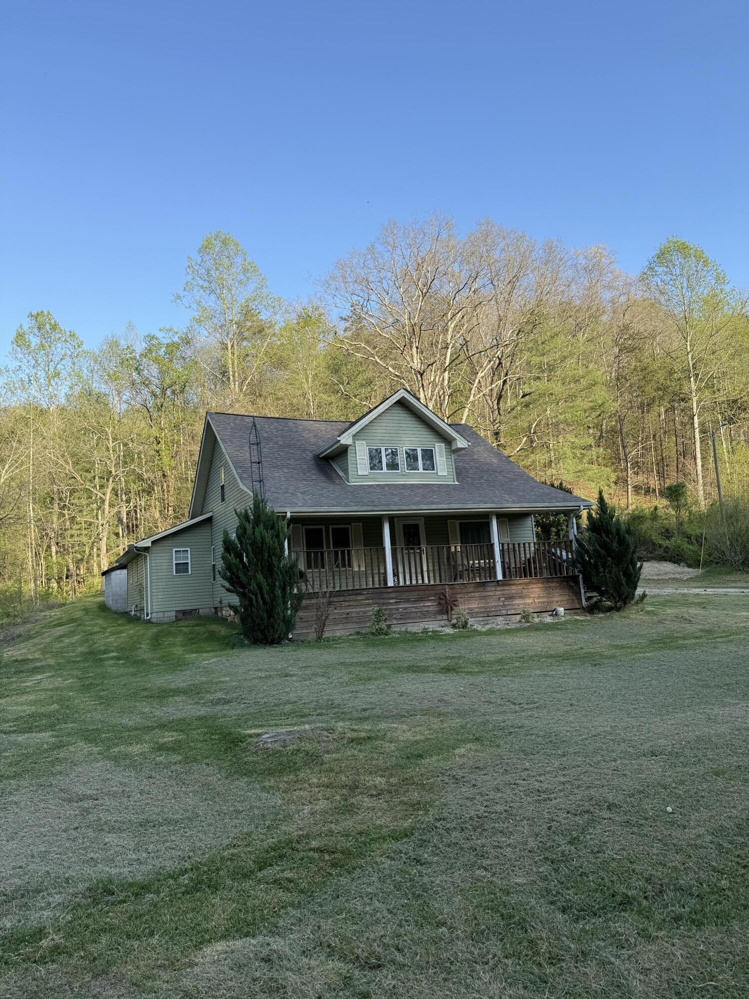 1708 Osborne Road Property Photo 4