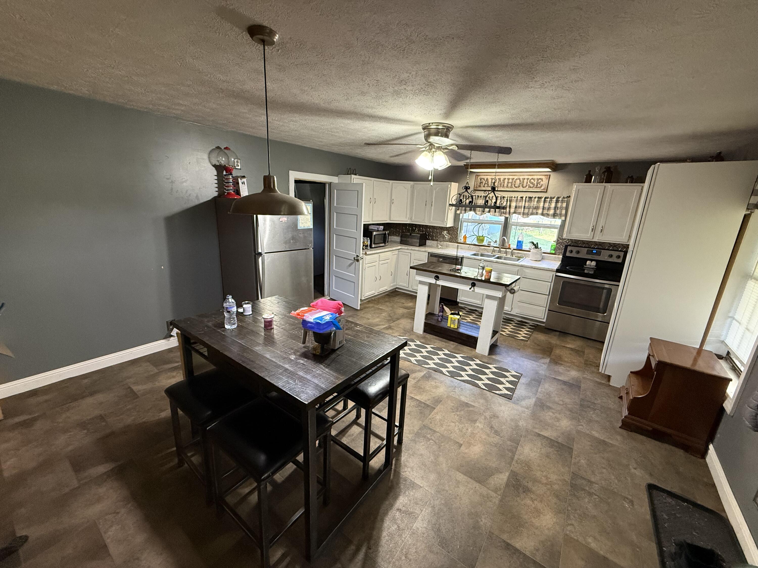 1708 Osborne Road Property Photo 10
