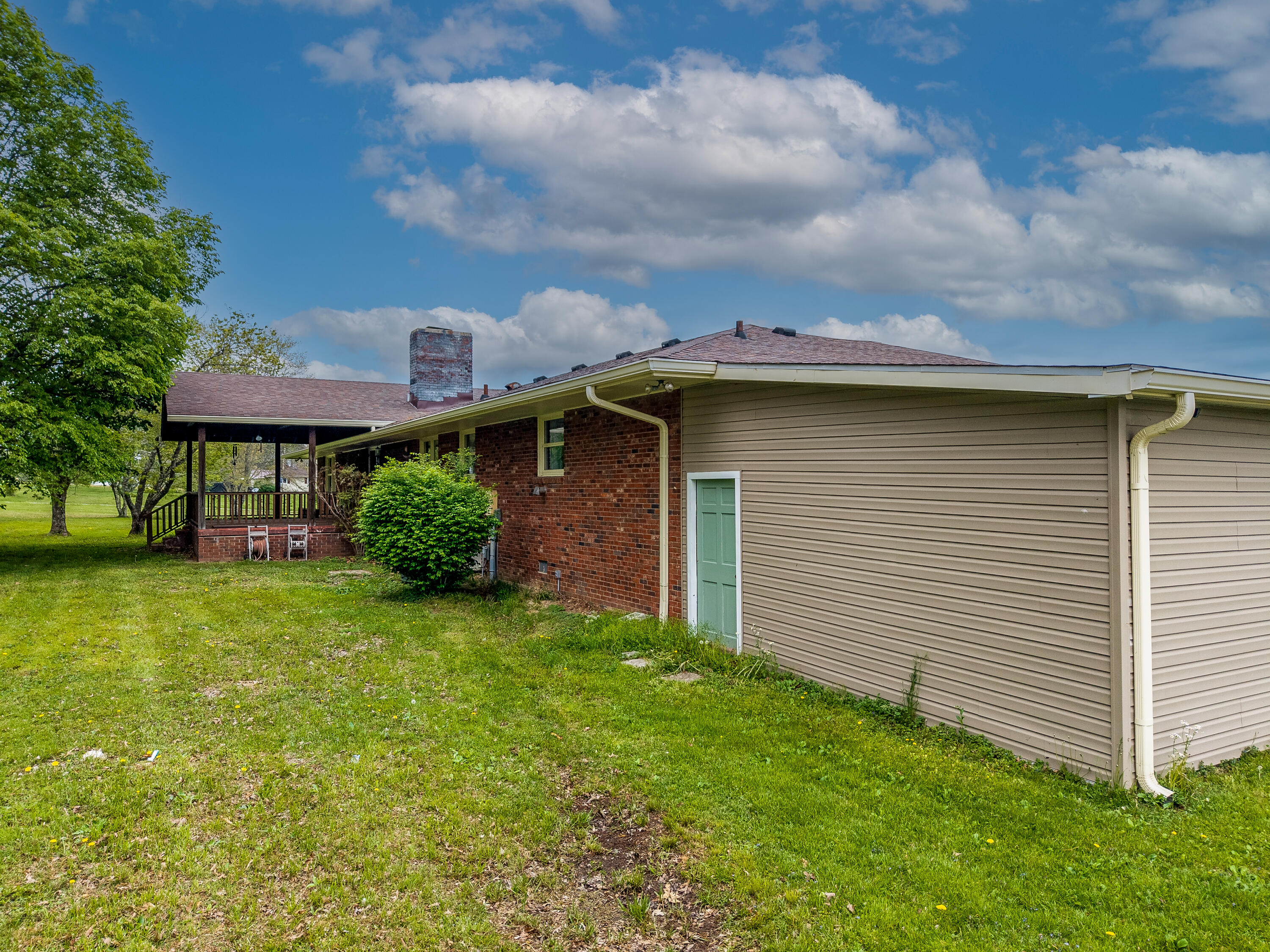 1805 Ky-801 North Property Photo 7
