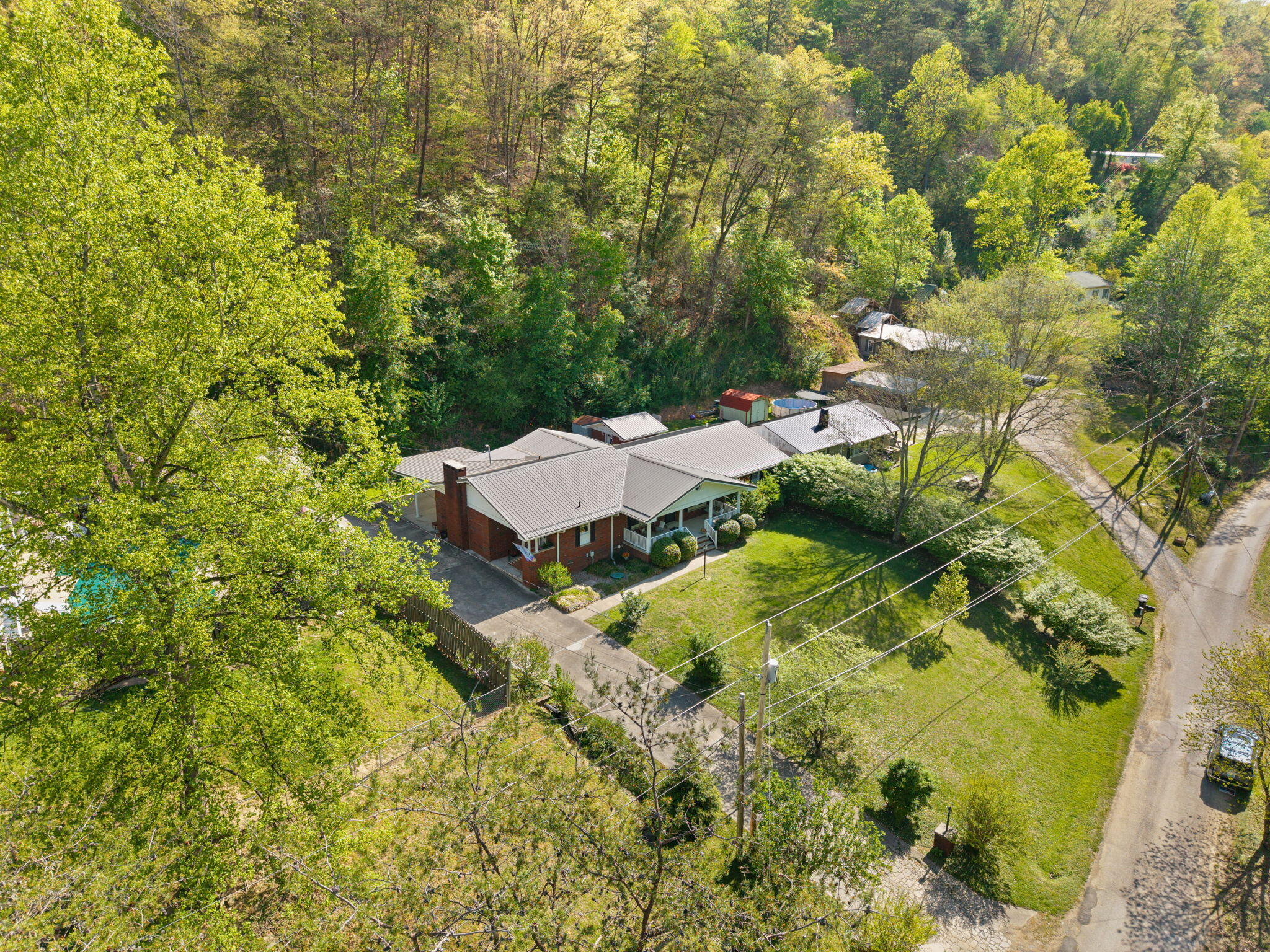 191 Armory Road Property Photo 5