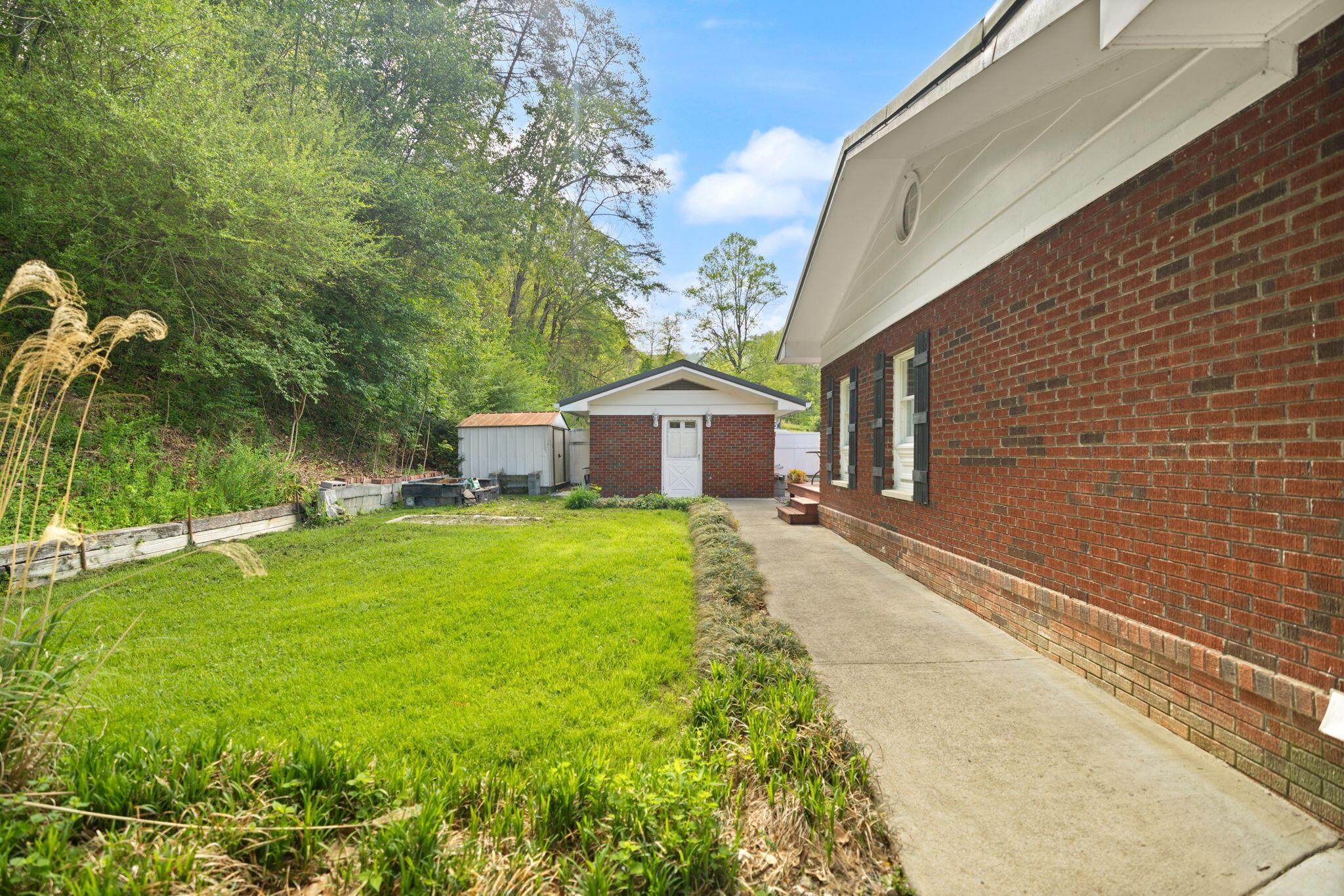 191 Armory Road Property Photo 58