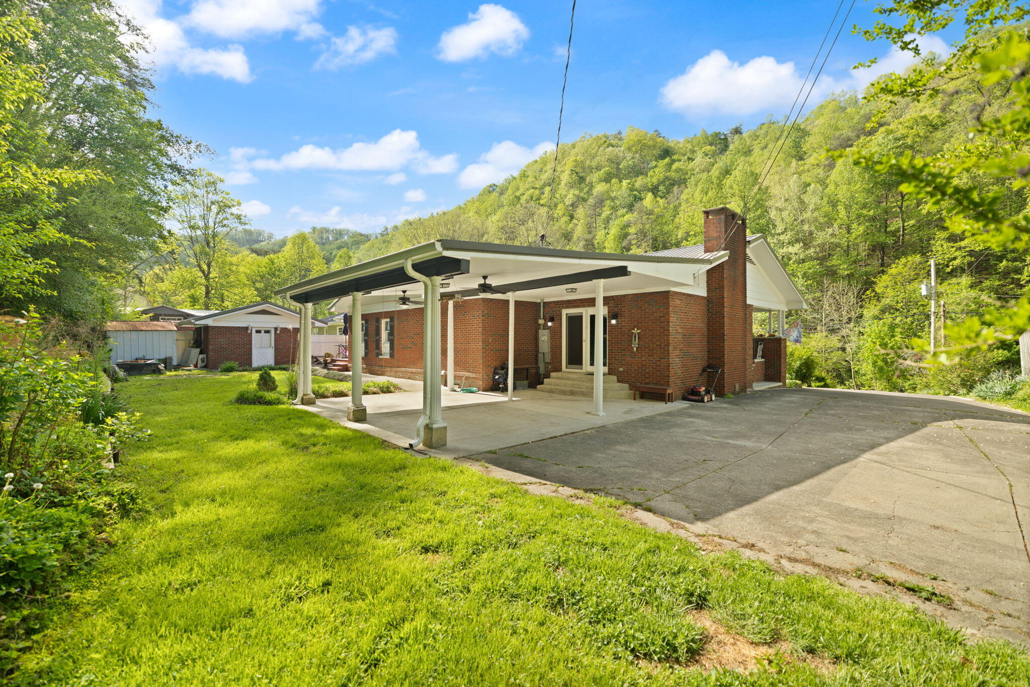 191 Armory Road Property Photo 63