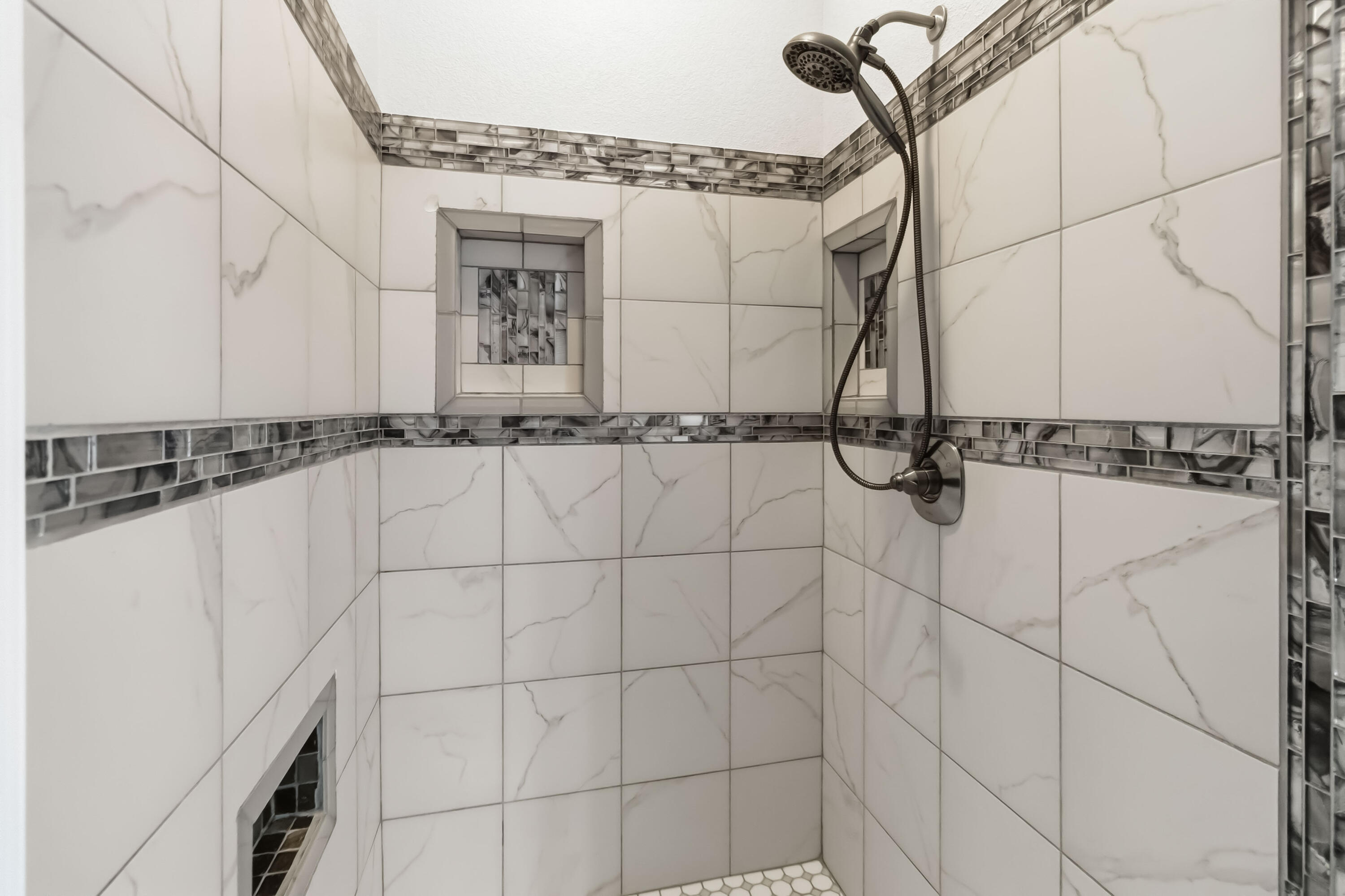 217 E Highway 1248 Property Photo 20