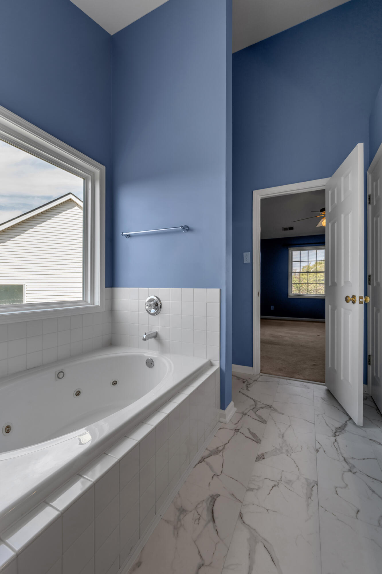 1100 Seville Court Property Photo 34