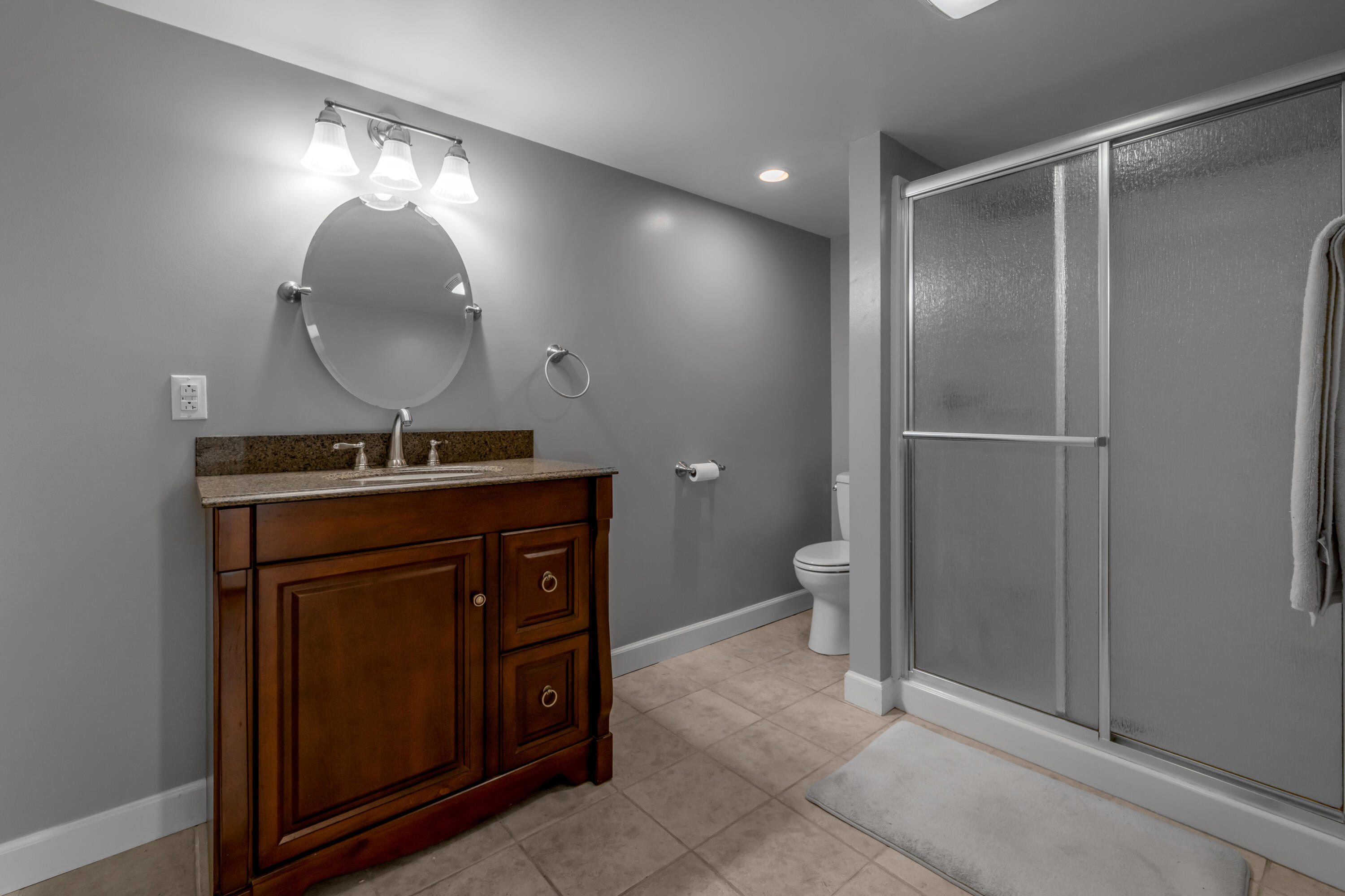 1100 Seville Court Property Photo 54