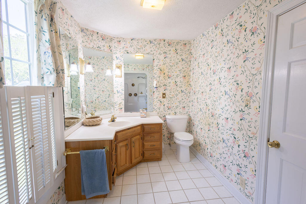 443 S Maple Street Property Photo 31