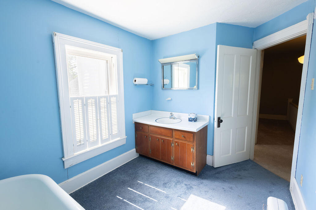 443 S Maple Street Property Photo 41