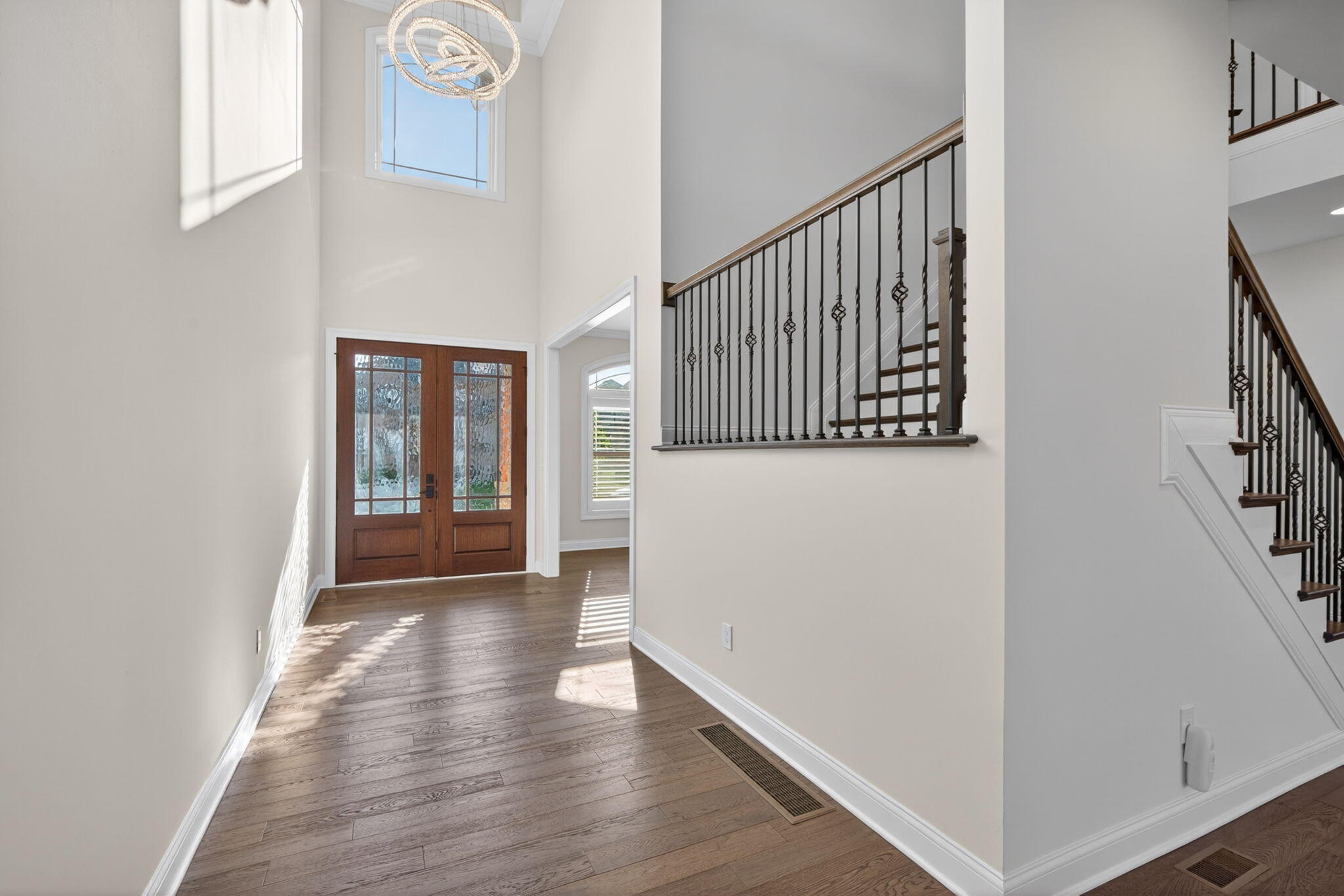 2331 Coroneo Lane Property Photo 5